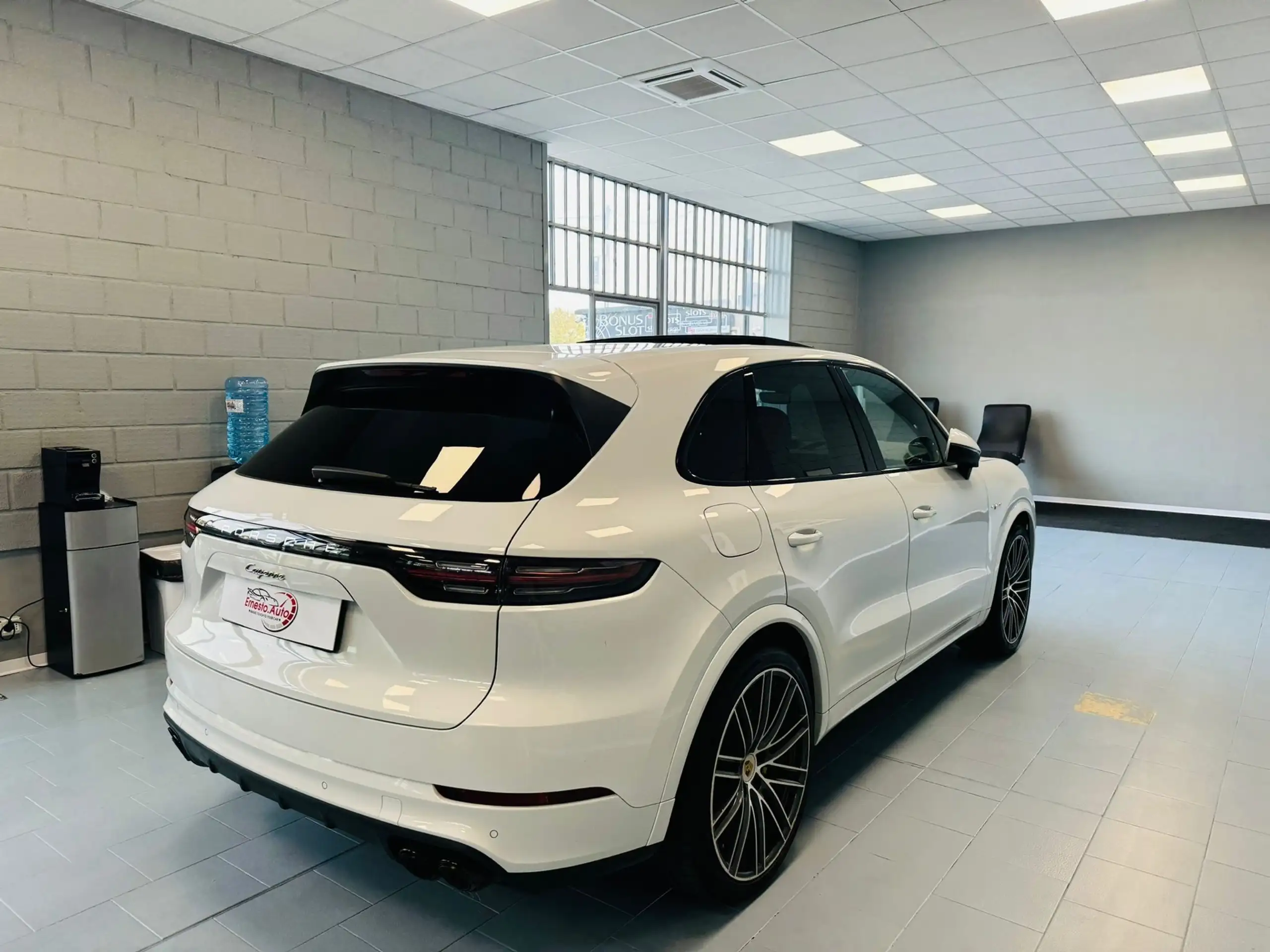 Porsche - Cayenne