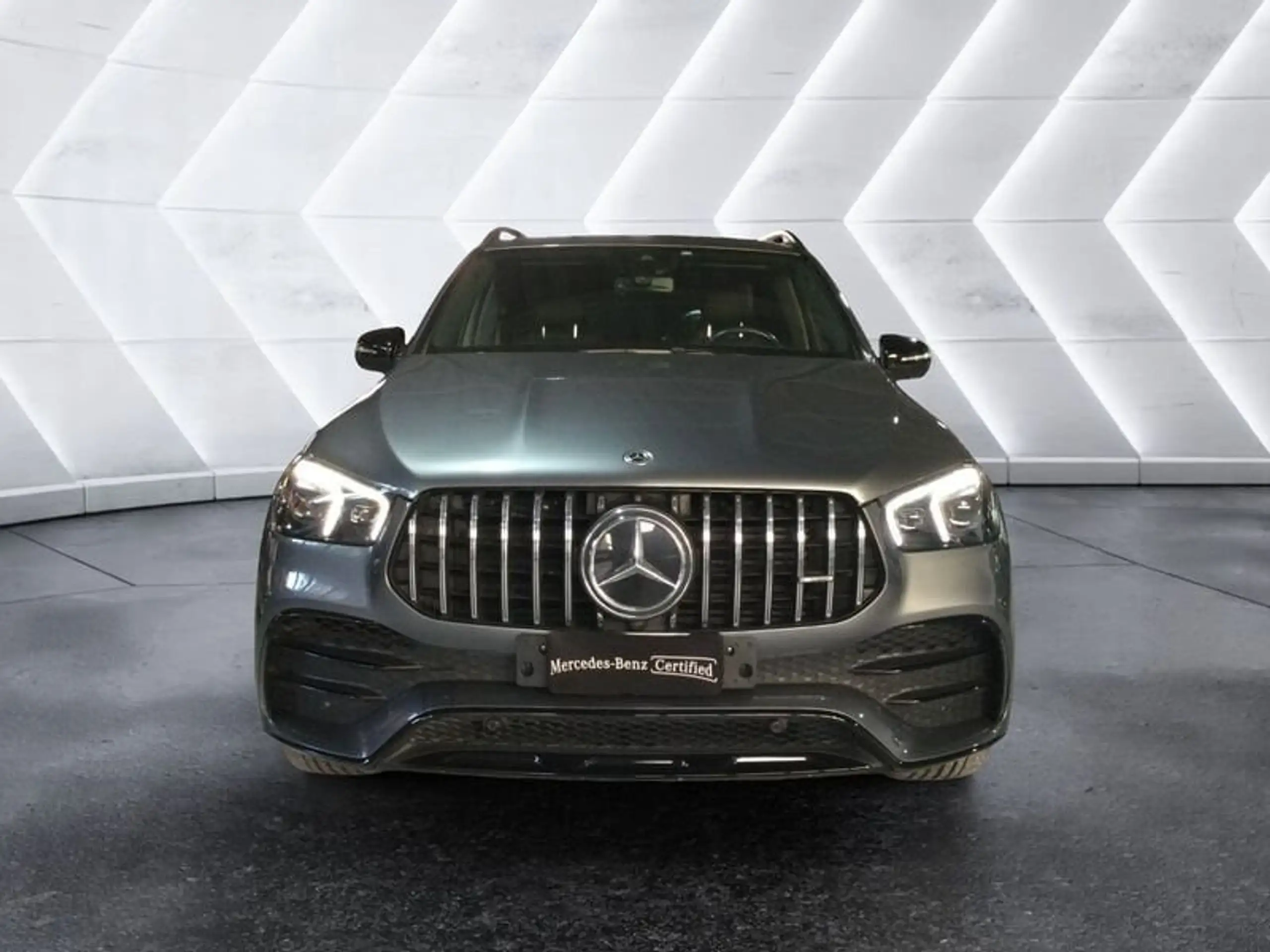 Mercedes-Benz - GLE 53 AMG