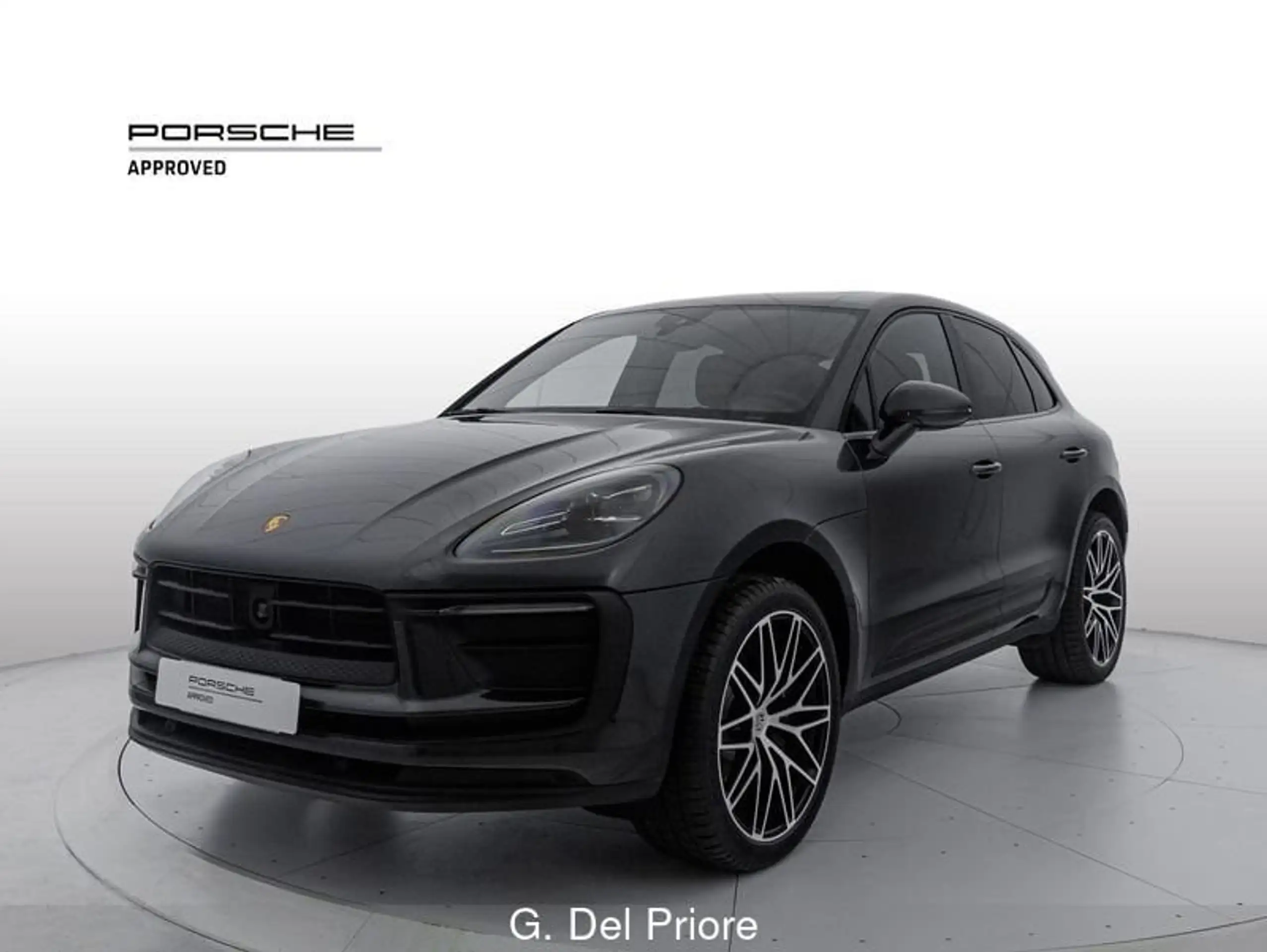 Porsche Macan 2021