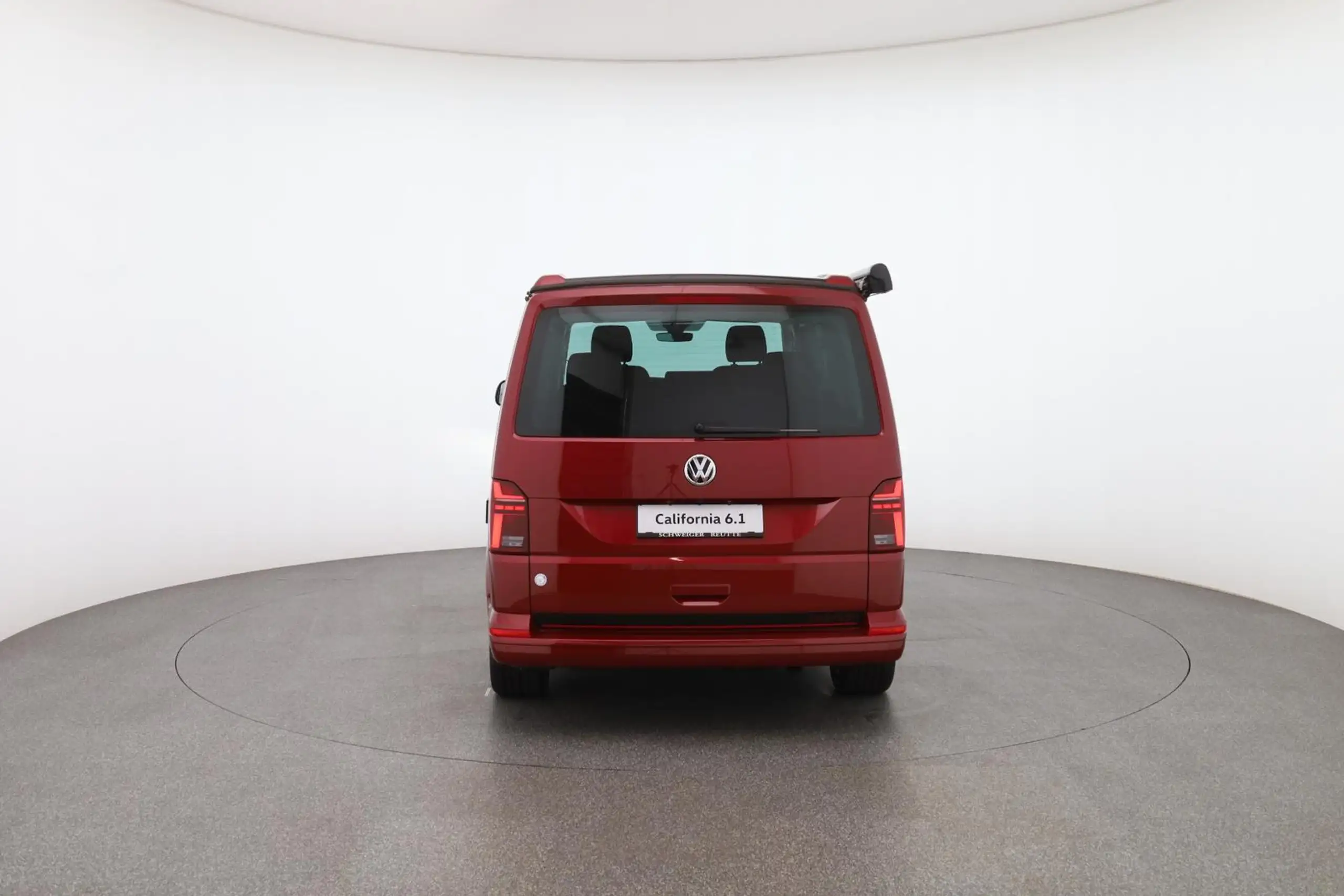 Volkswagen - T6.1 California