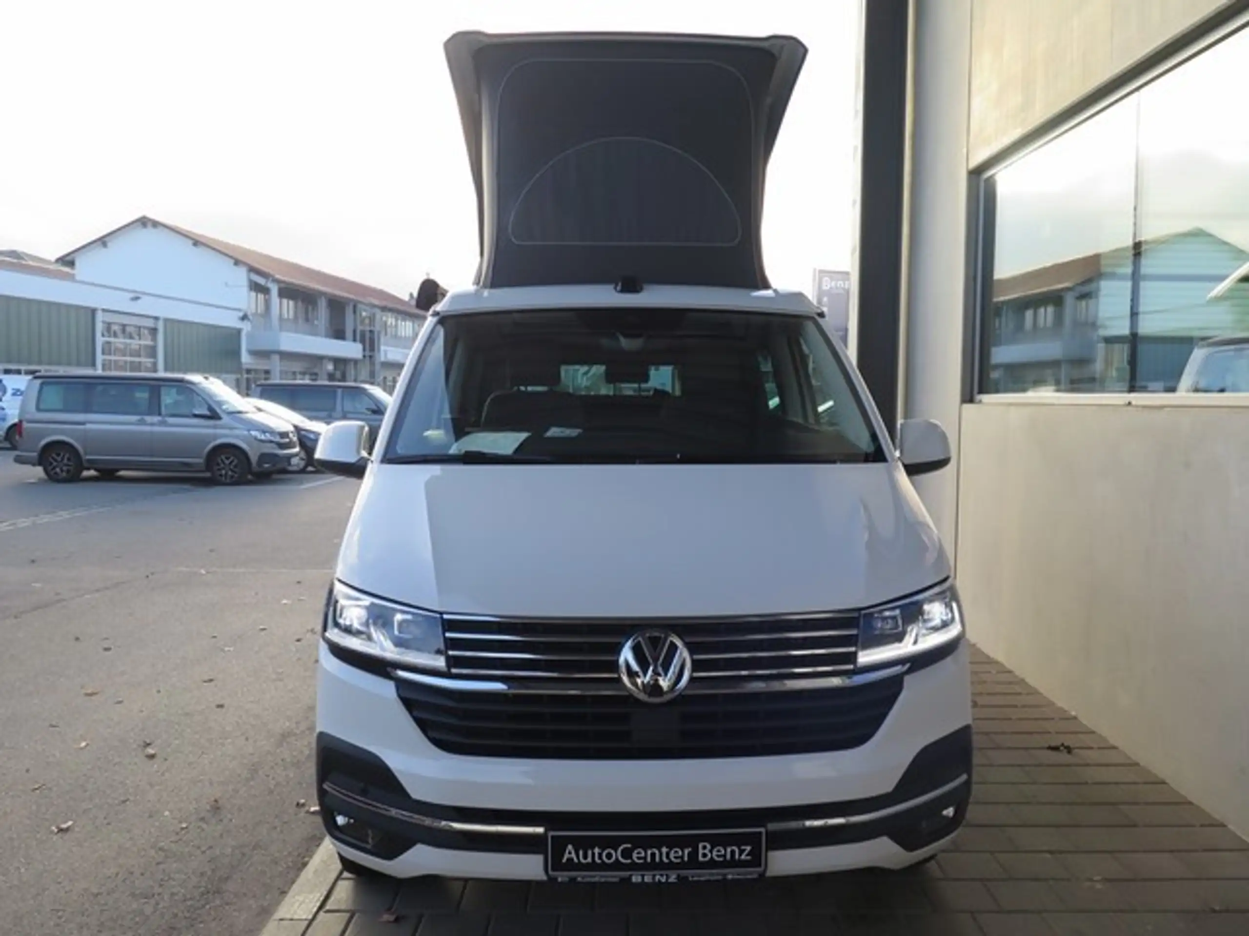 Volkswagen - T6.1 California