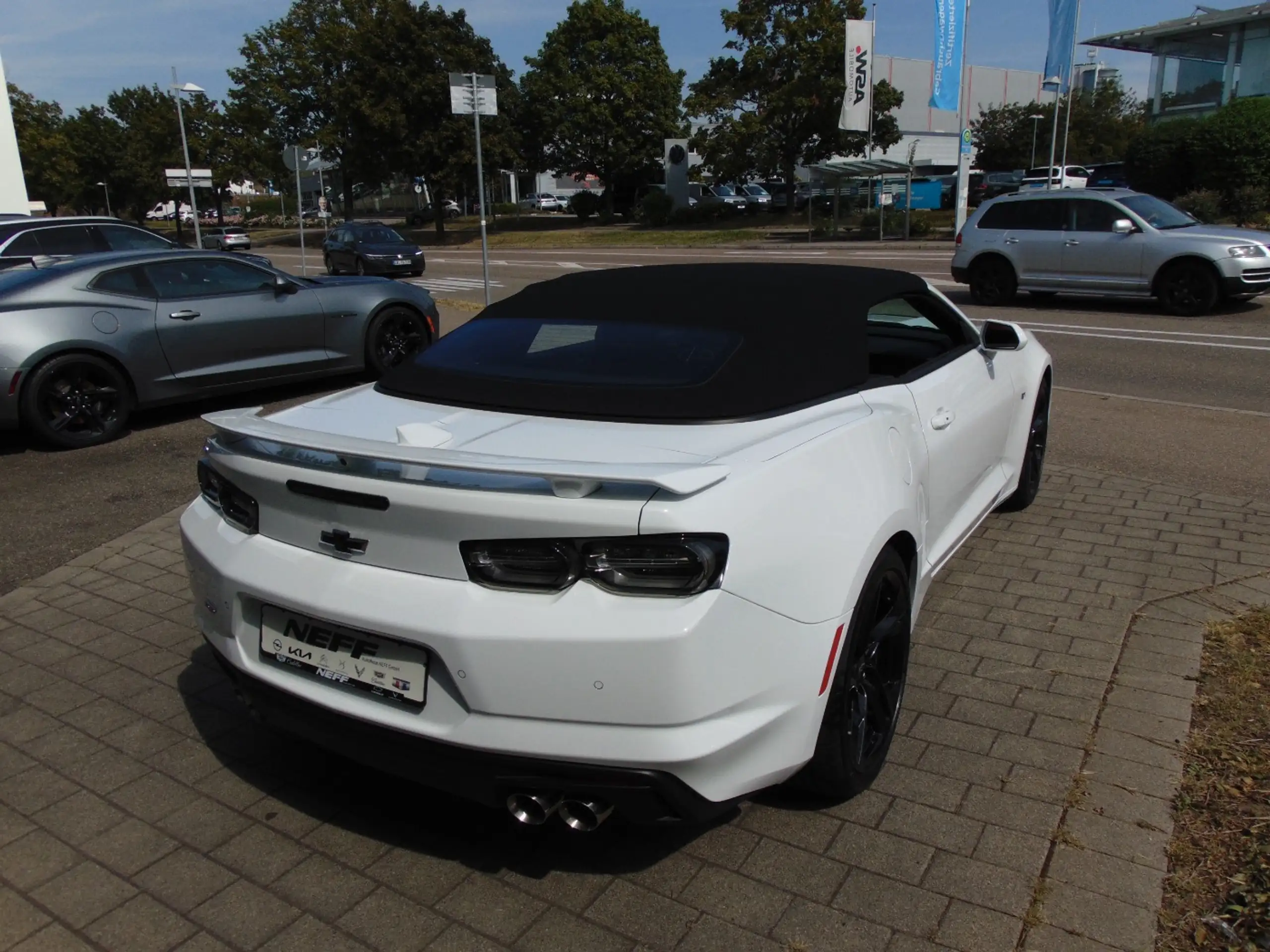 Chevrolet - Camaro