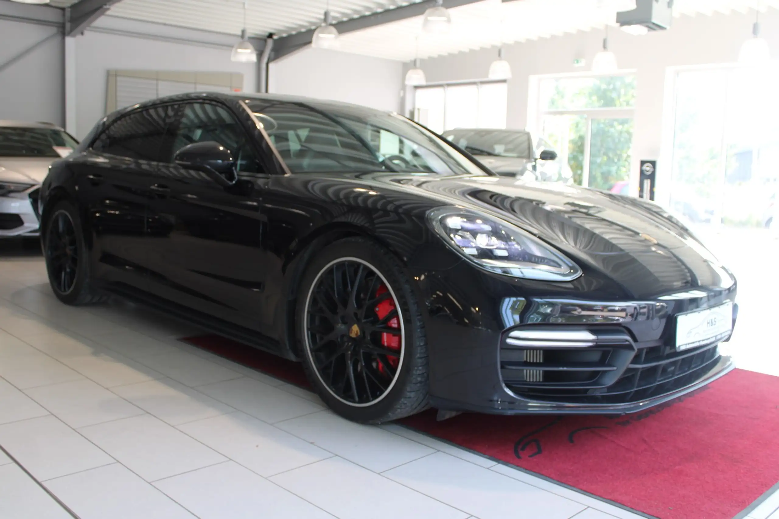 Porsche - Panamera