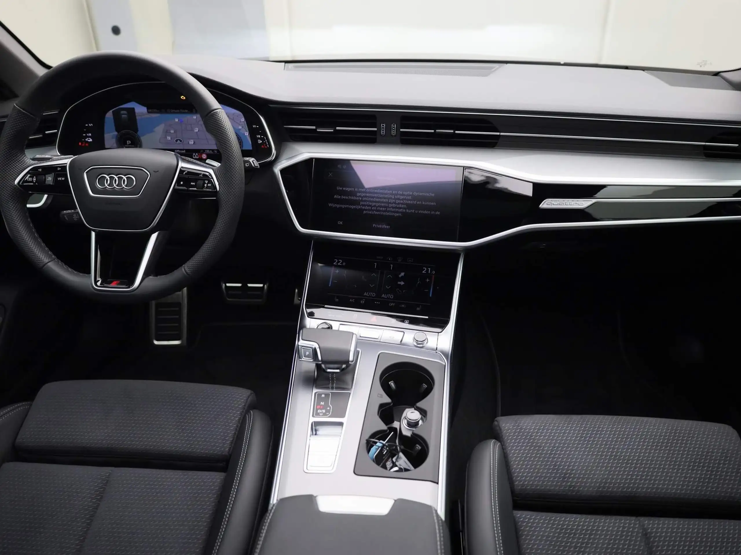 Audi - A6