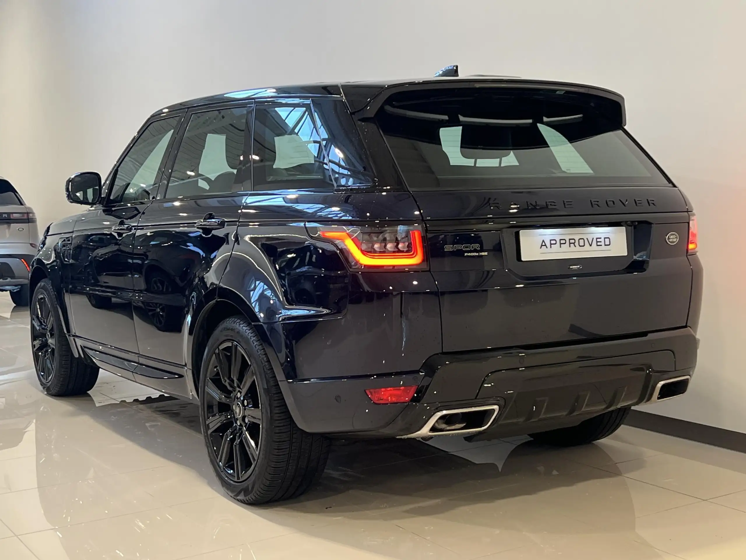 Land Rover - Range Rover Sport