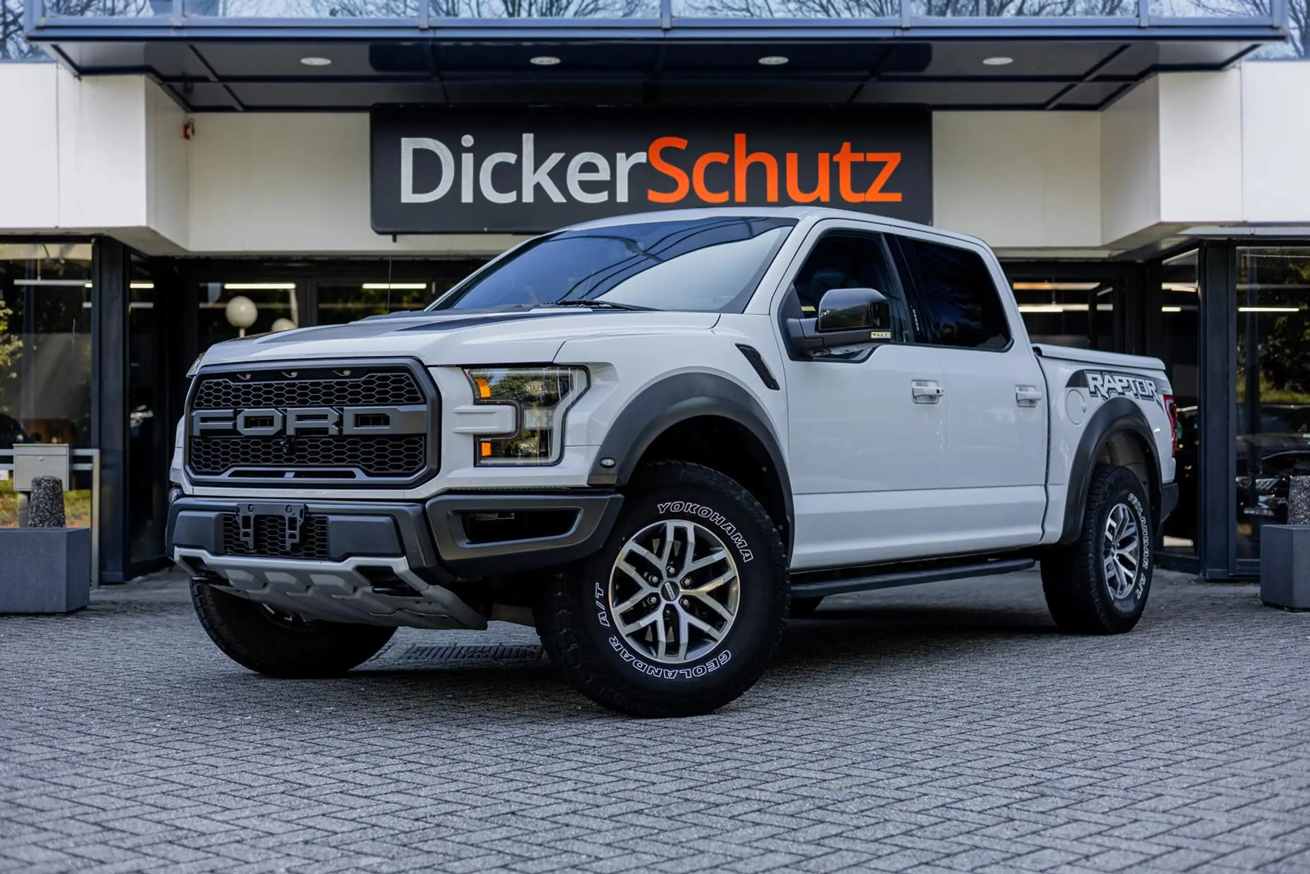 Ford - F 150