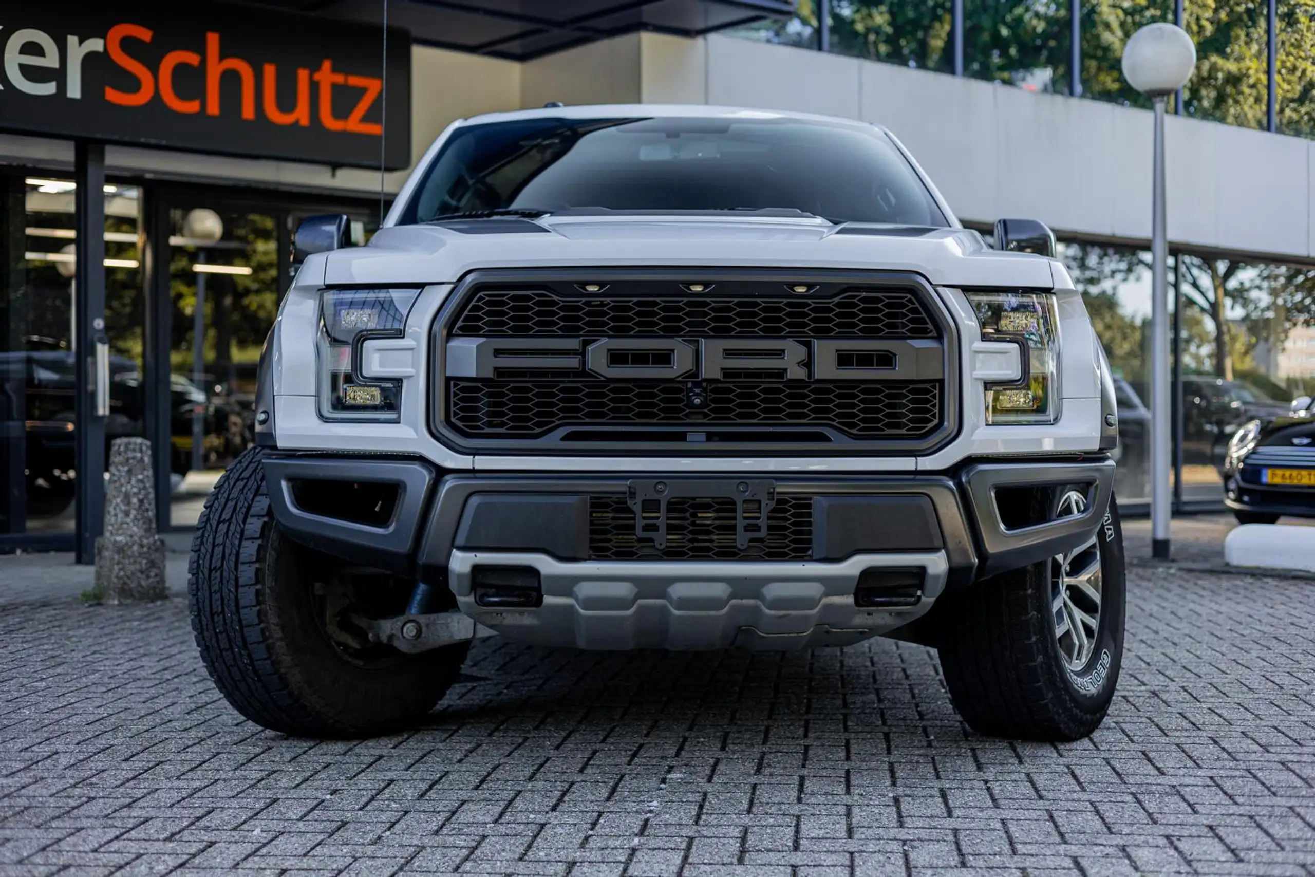 Ford - F 150