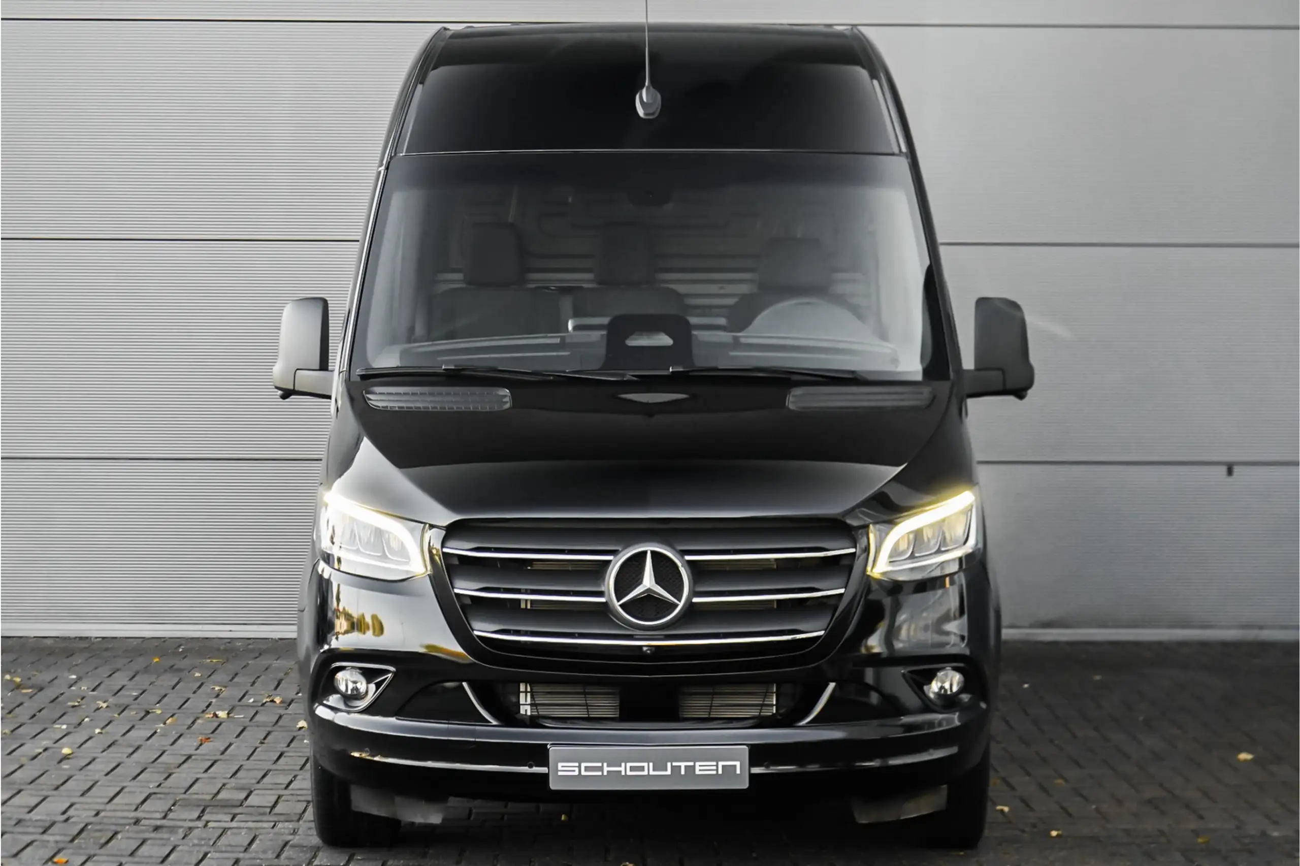 Mercedes-Benz - Sprinter