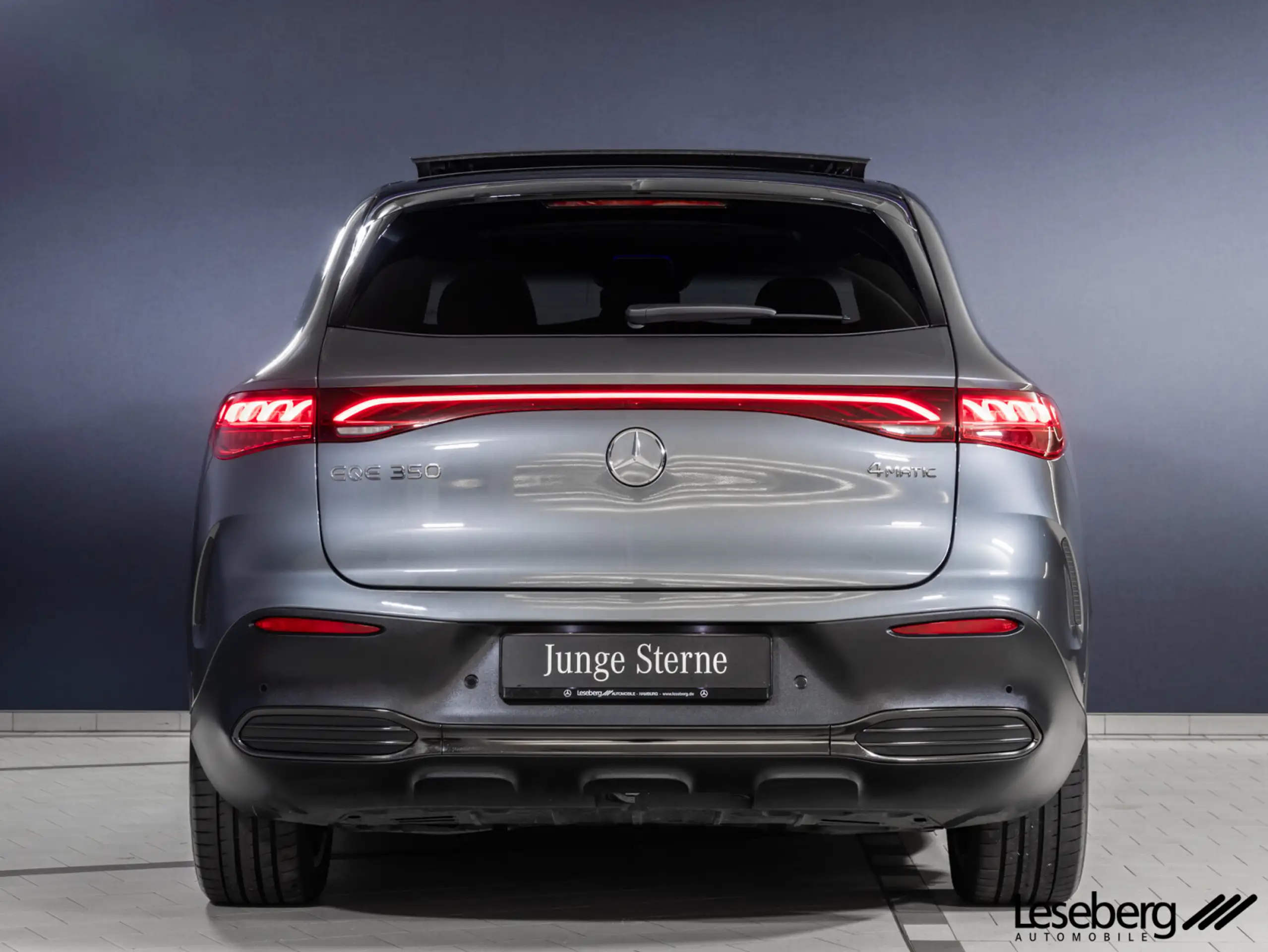 Mercedes-Benz - EQE SUV