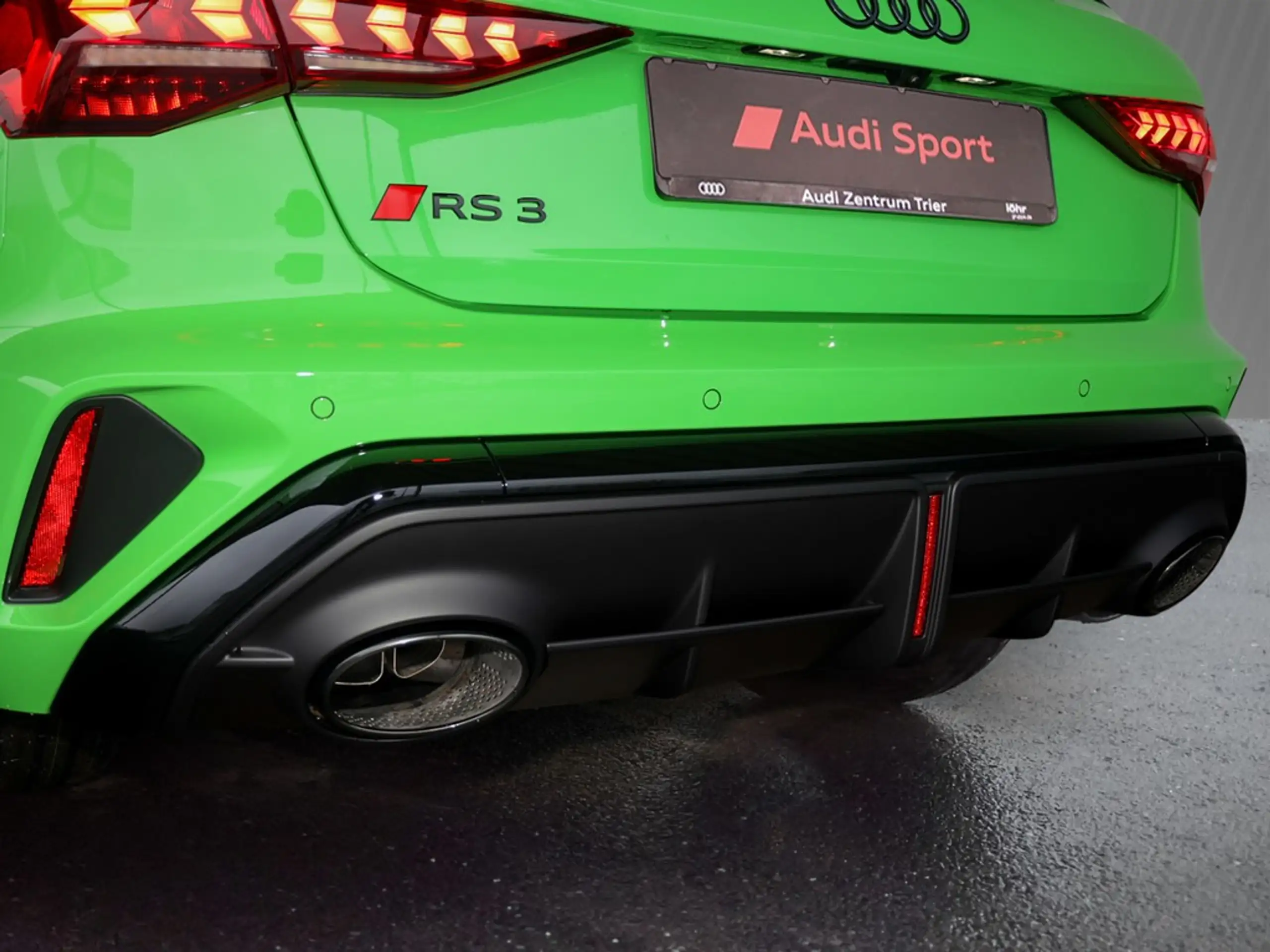 Audi - RS3