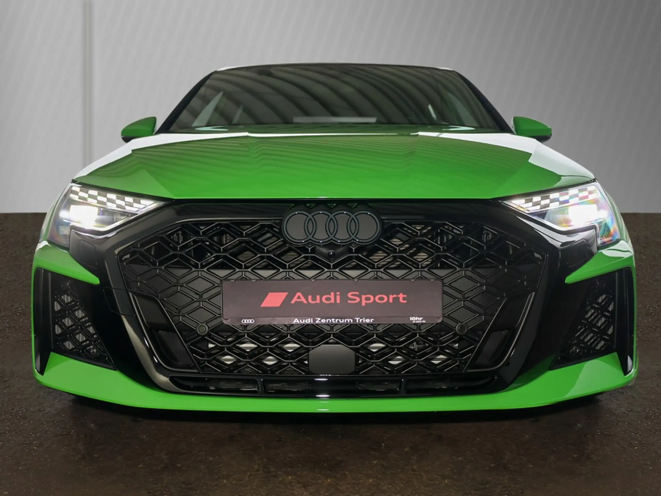 Audi - RS3