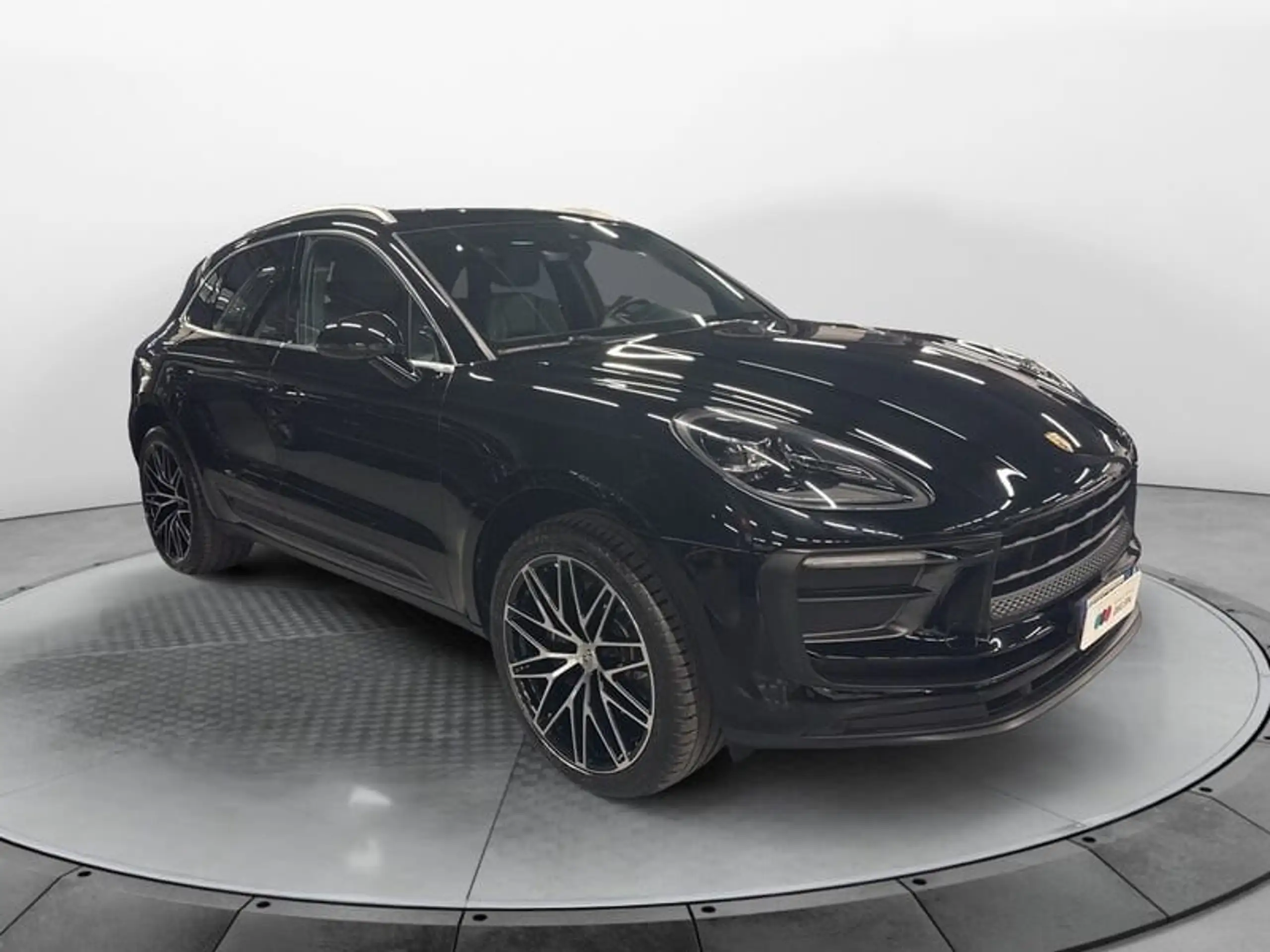 Porsche - Macan