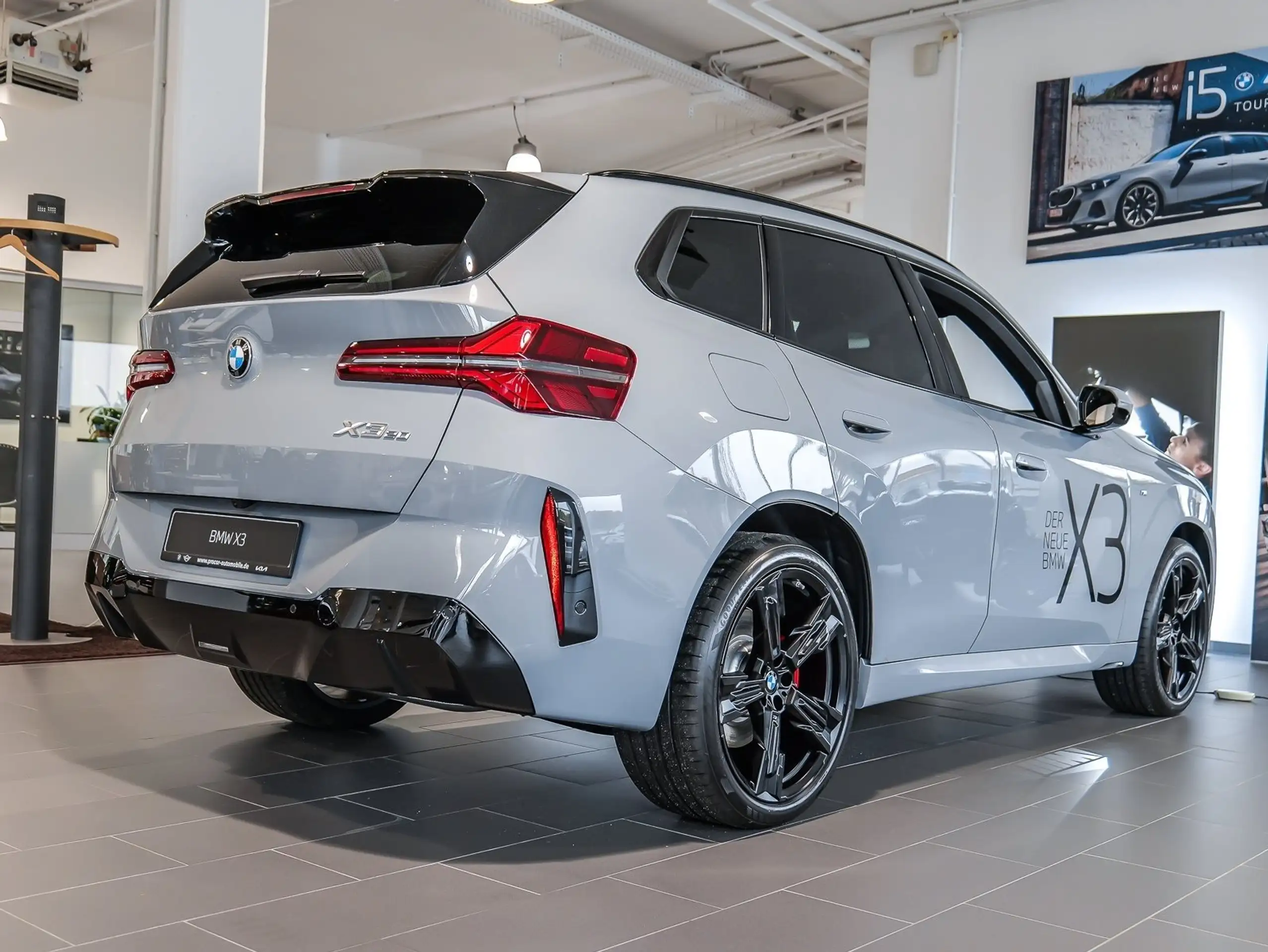 BMW - X3