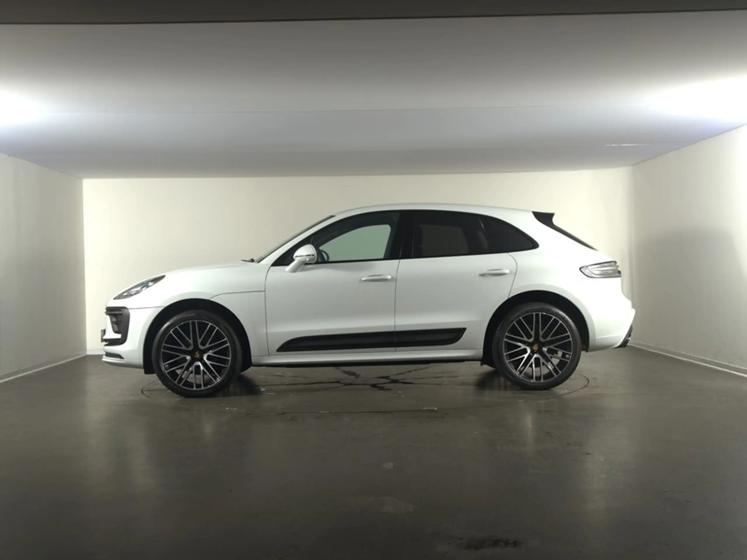 Porsche - Macan