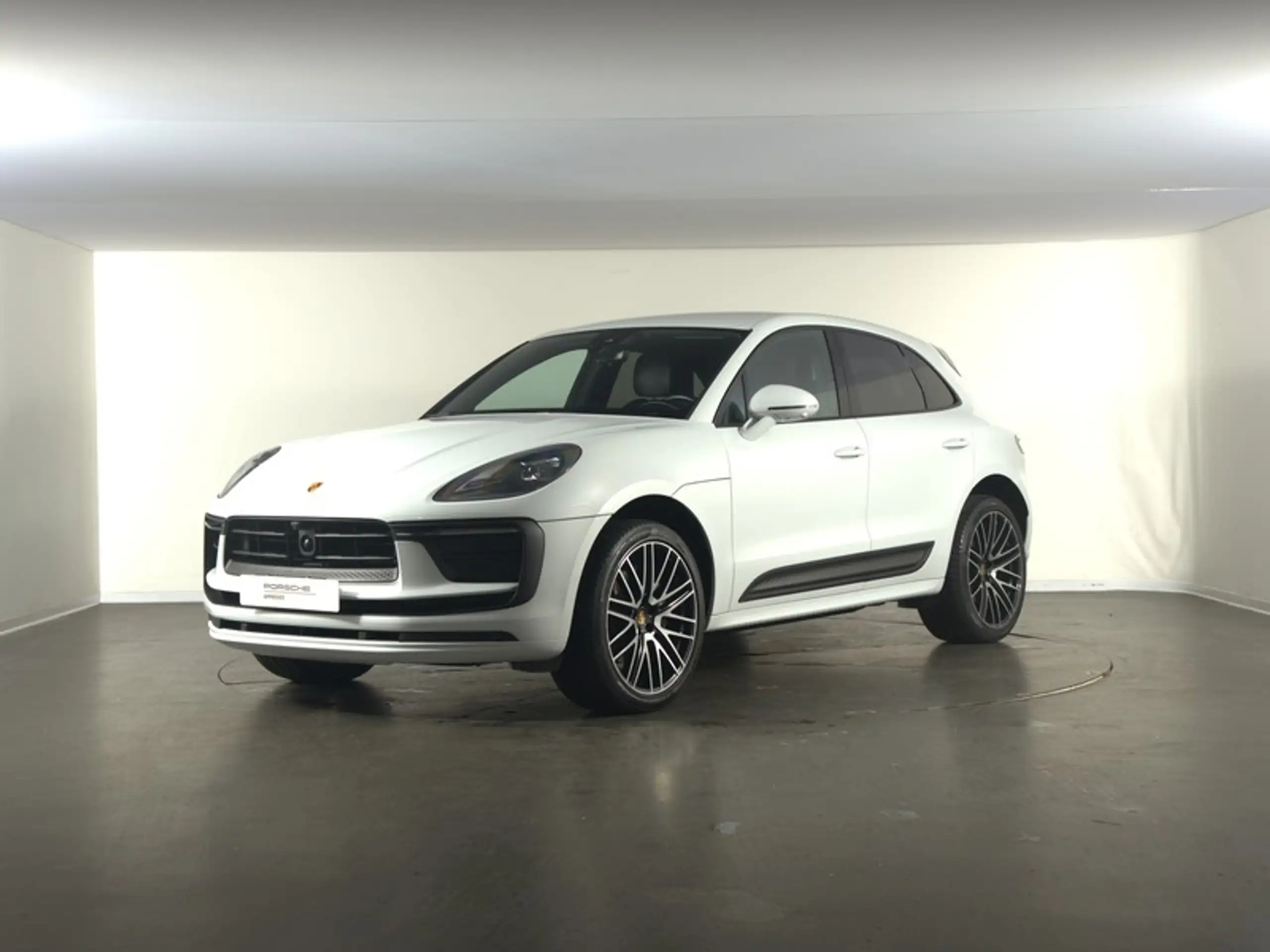 Porsche - Macan