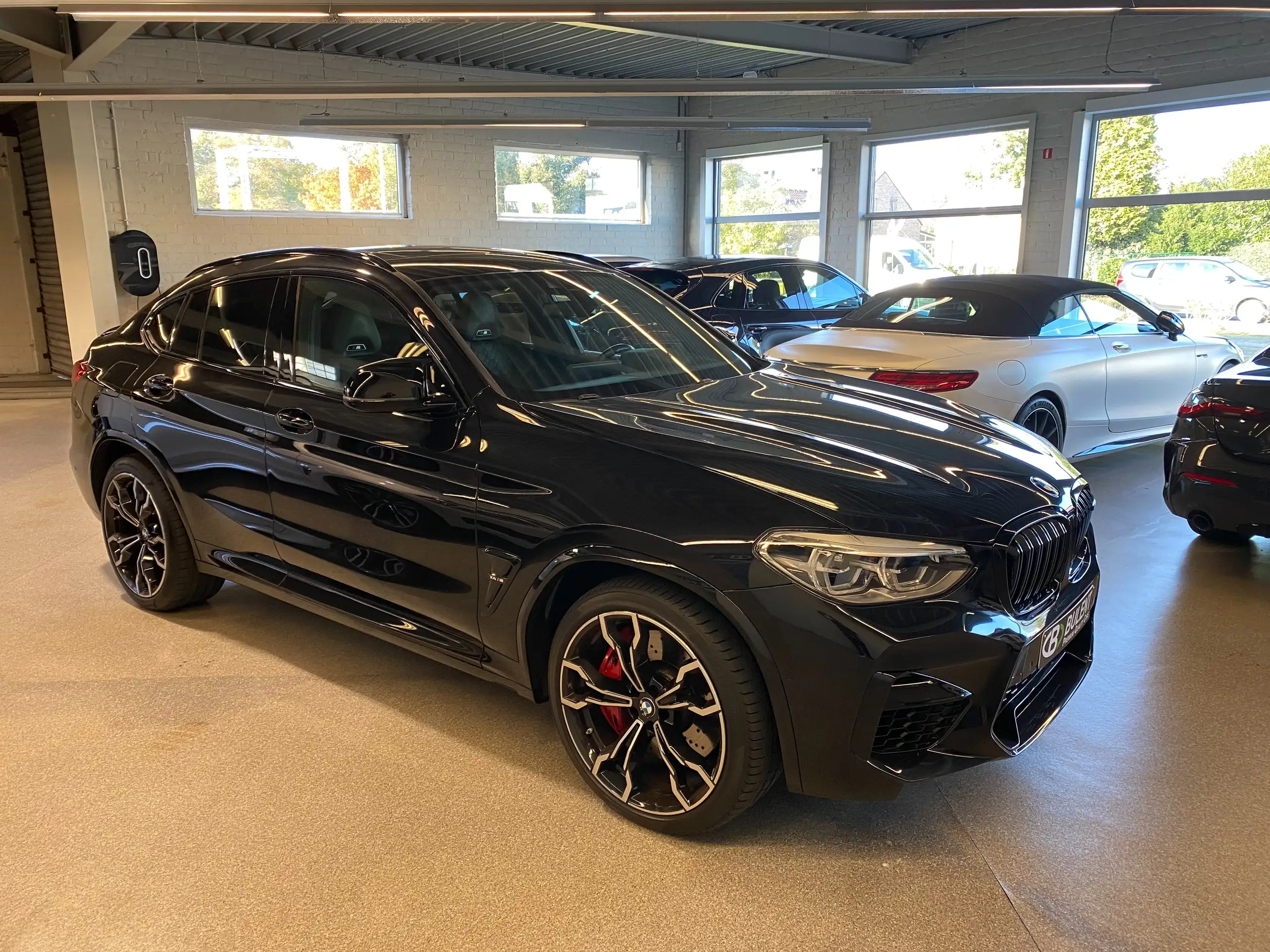 BMW - X4 M