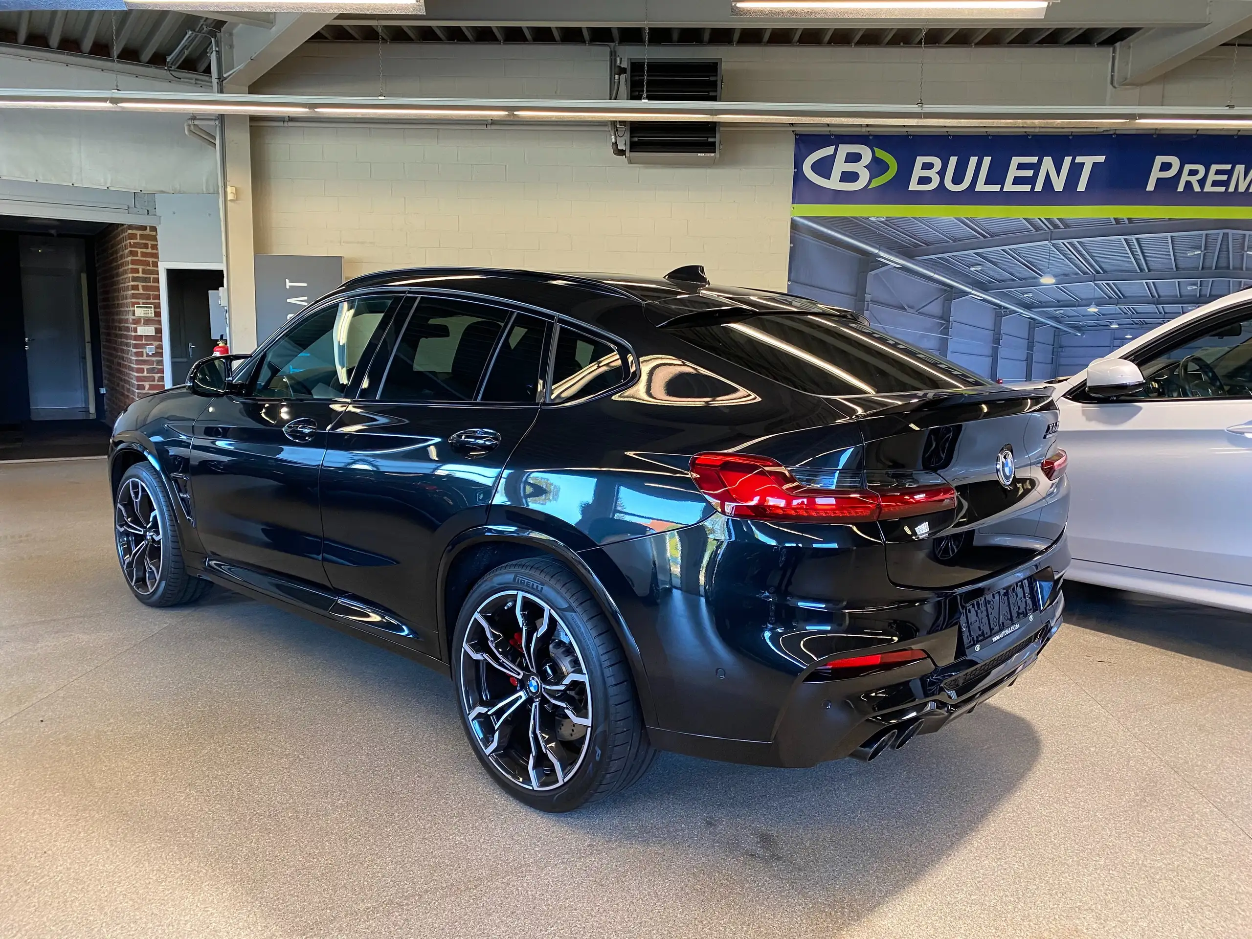 BMW - X4 M