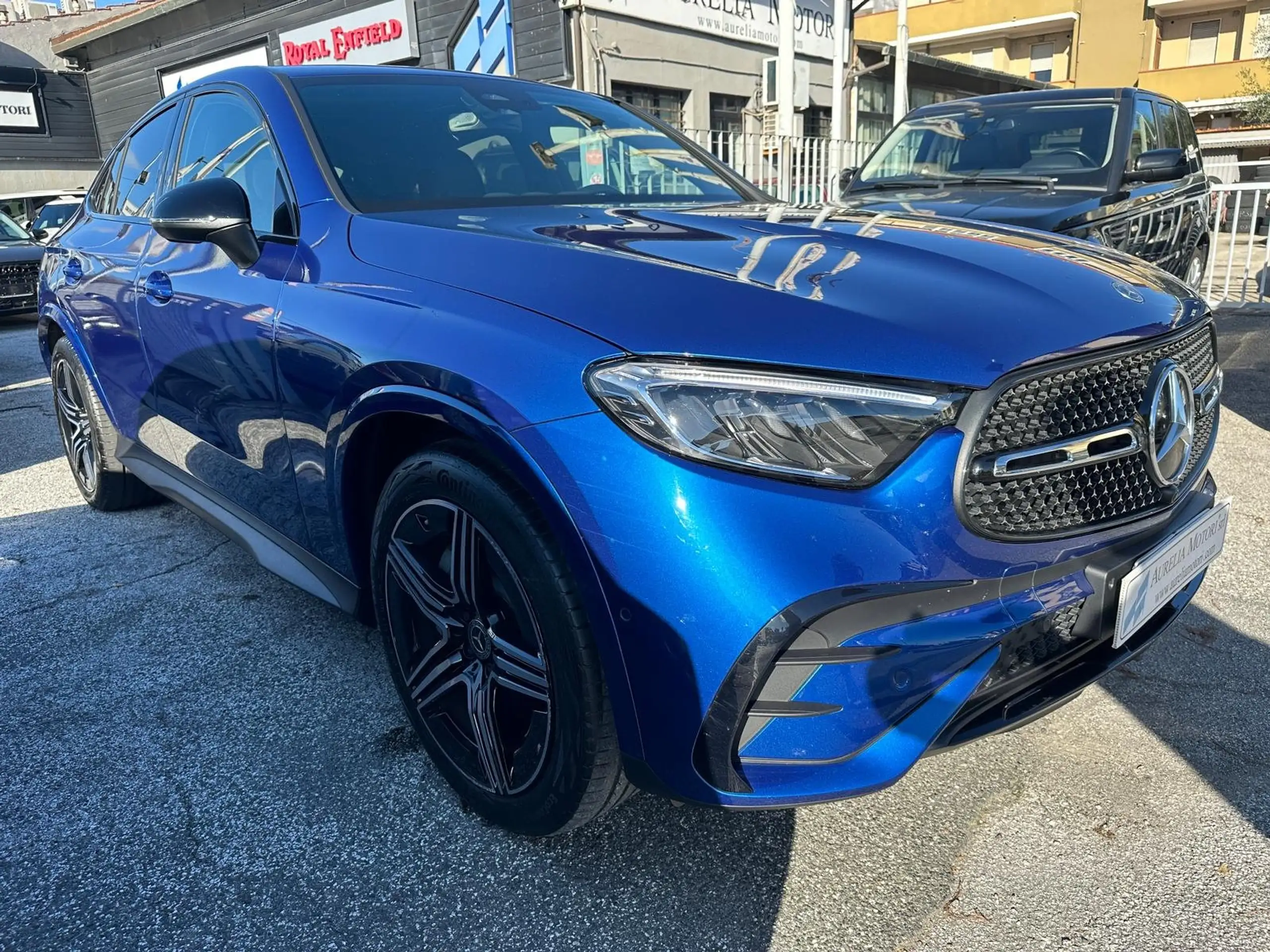 Mercedes-Benz - GLC 220