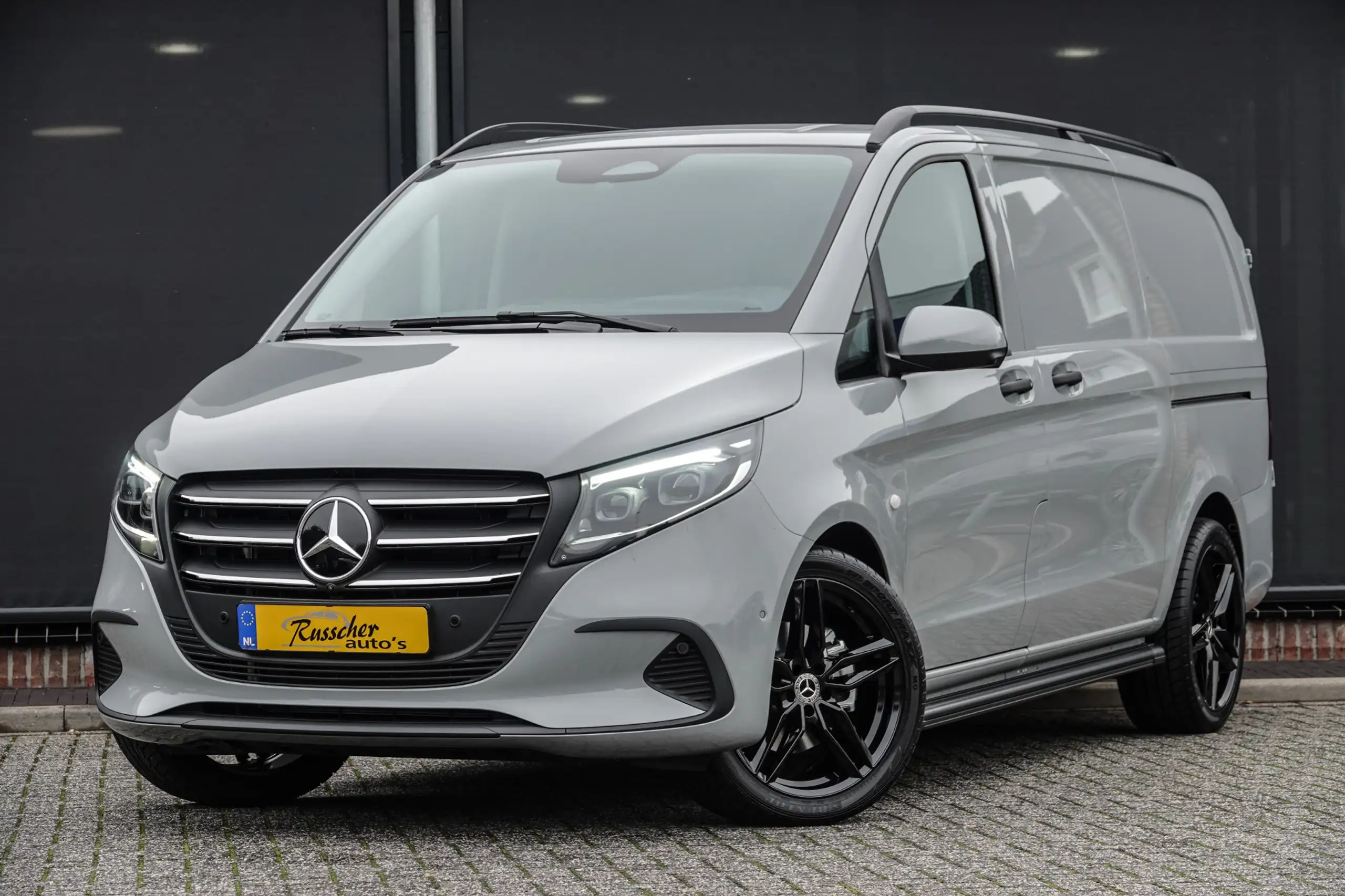 Mercedes-Benz - Vito