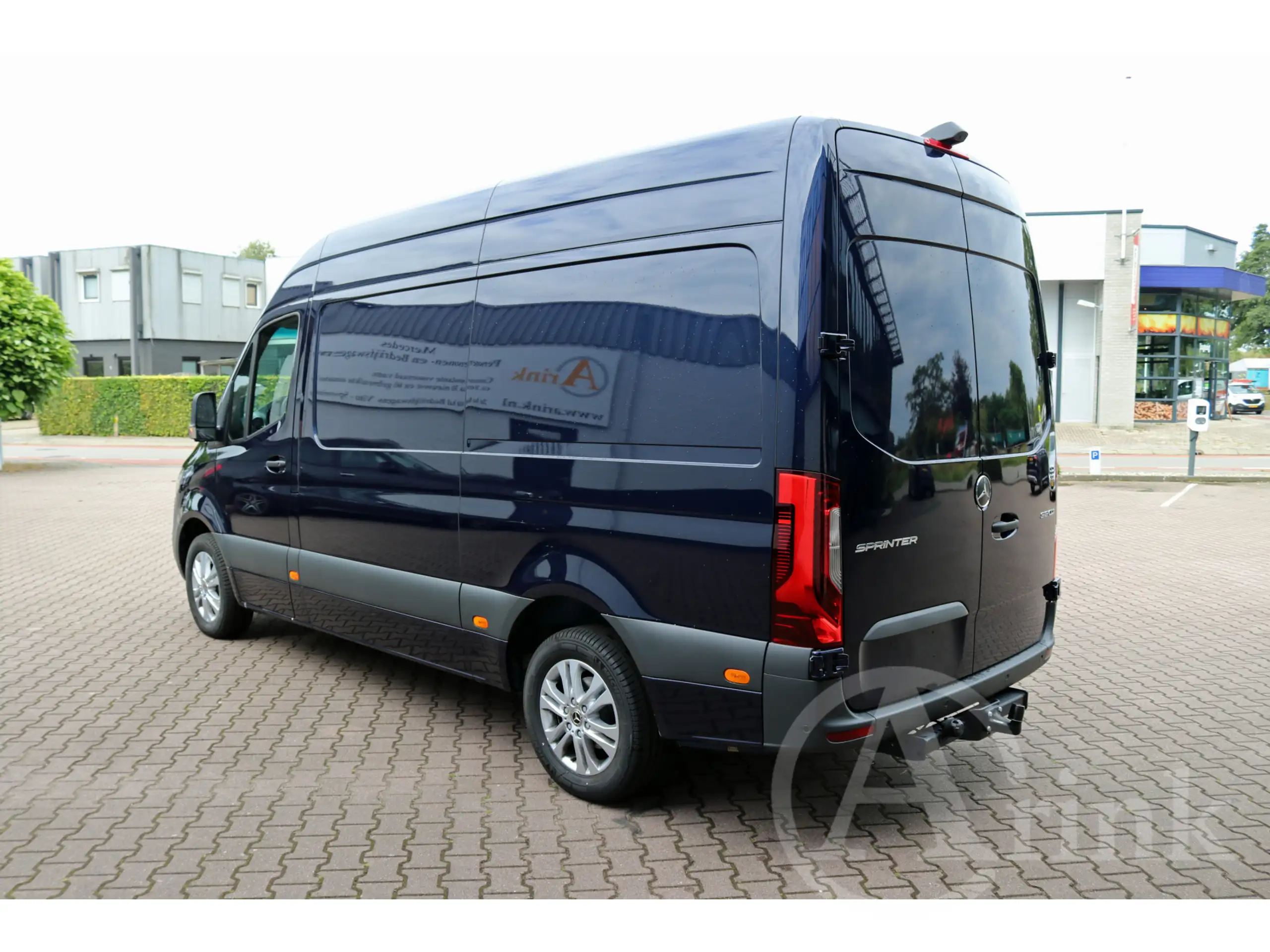 Mercedes-Benz - Sprinter