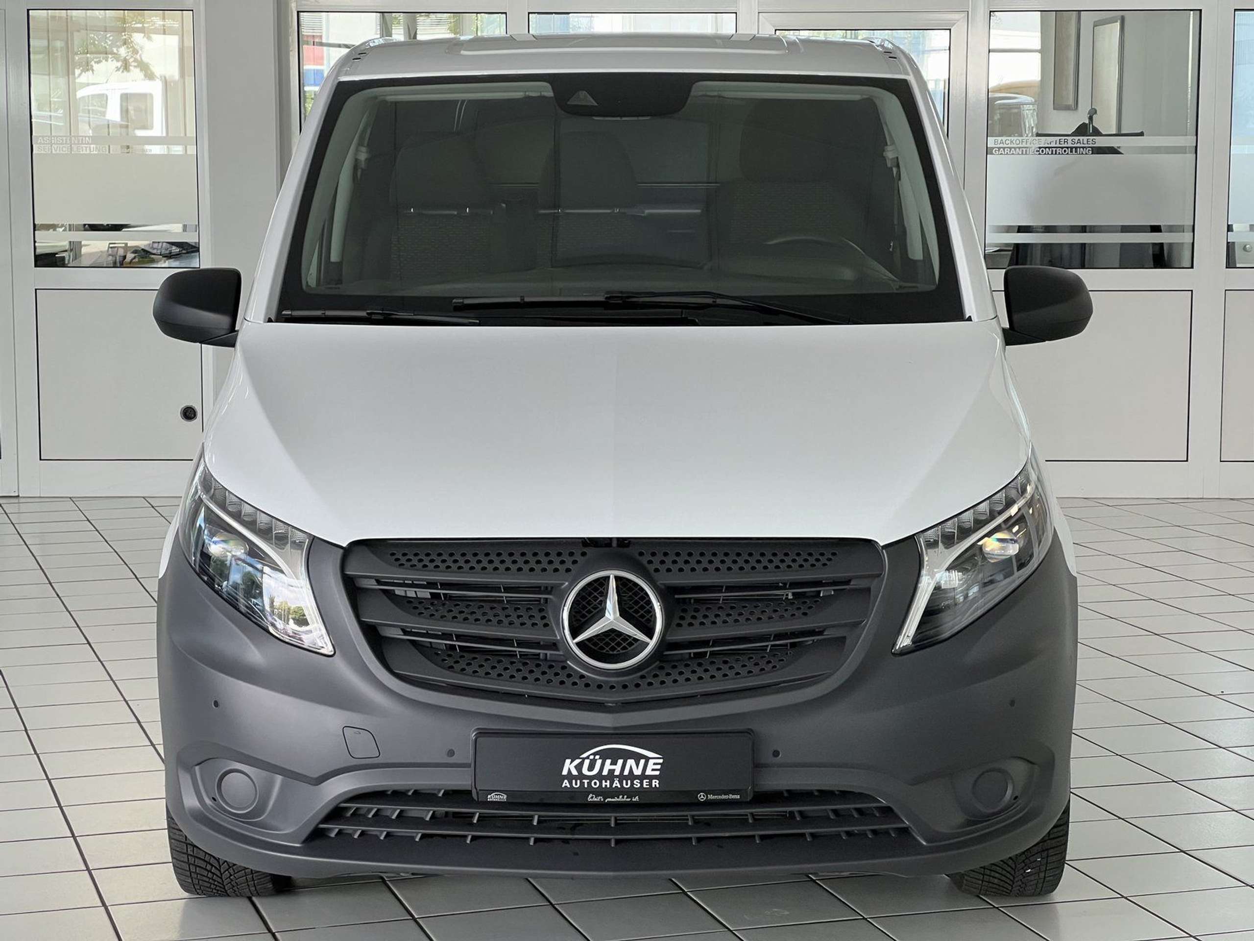 Mercedes-Benz - Vito