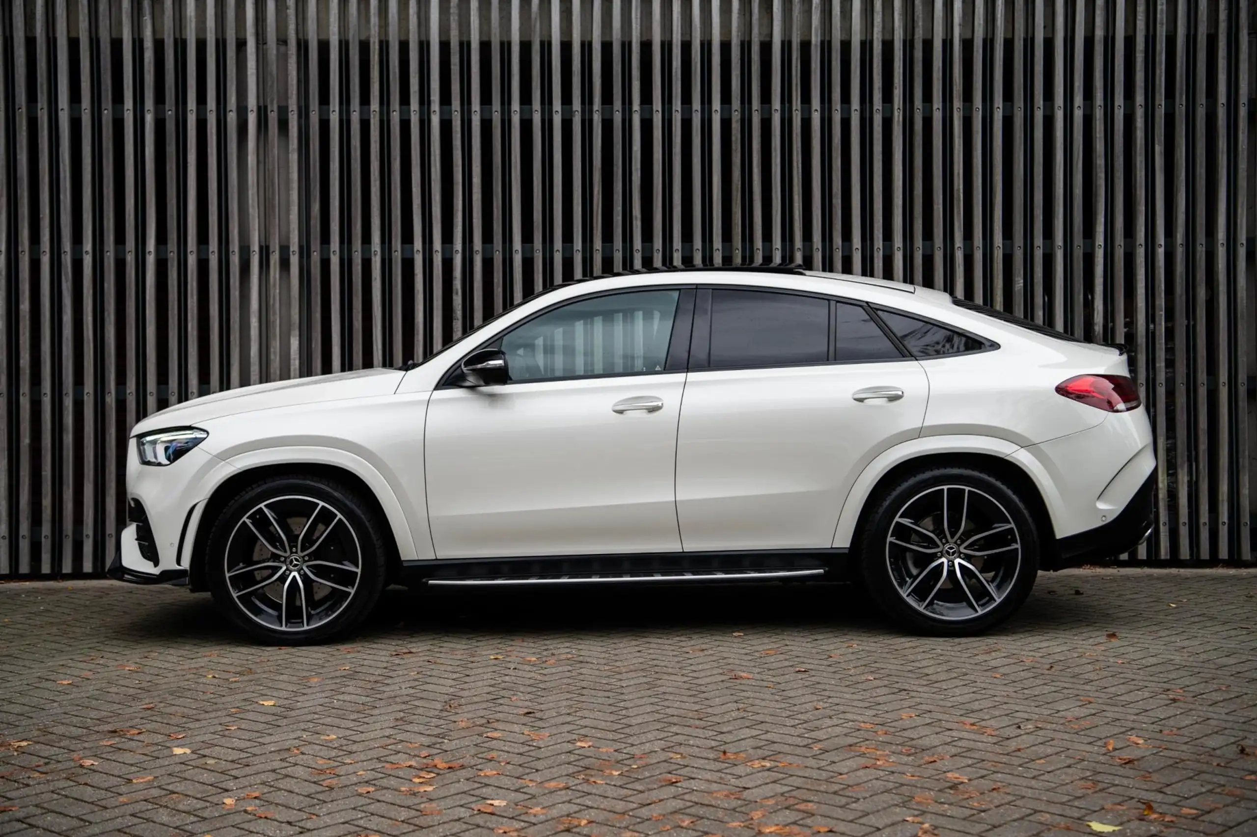 Mercedes-Benz - GLE 400