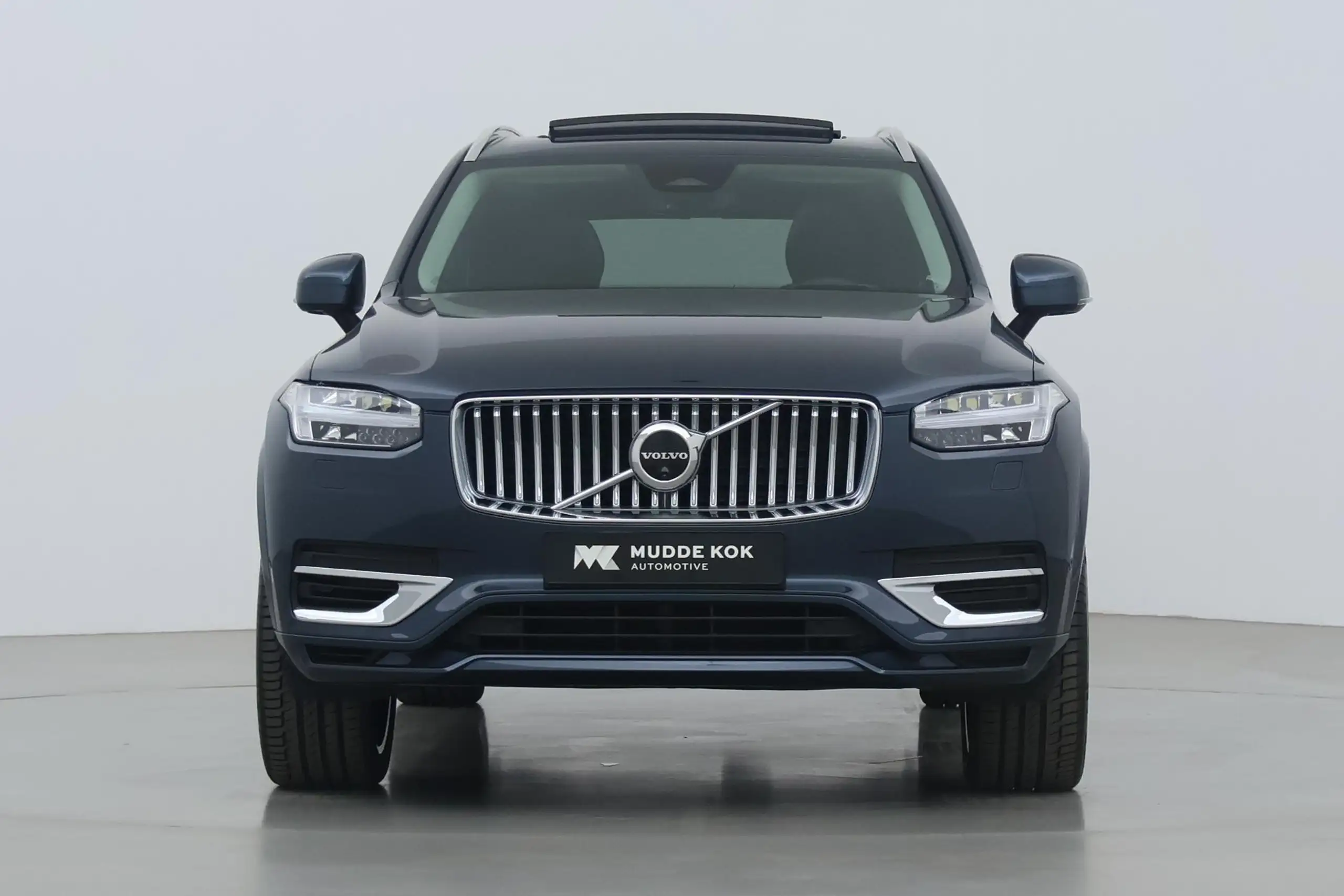 Volvo - XC90