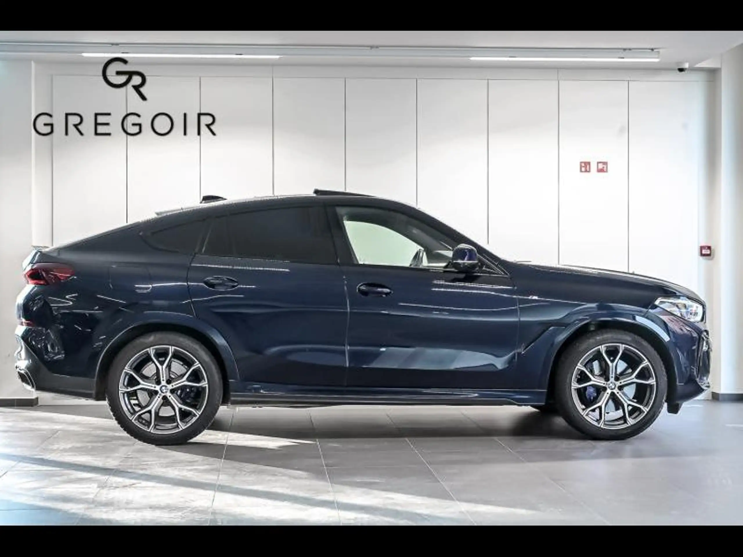 BMW - X6