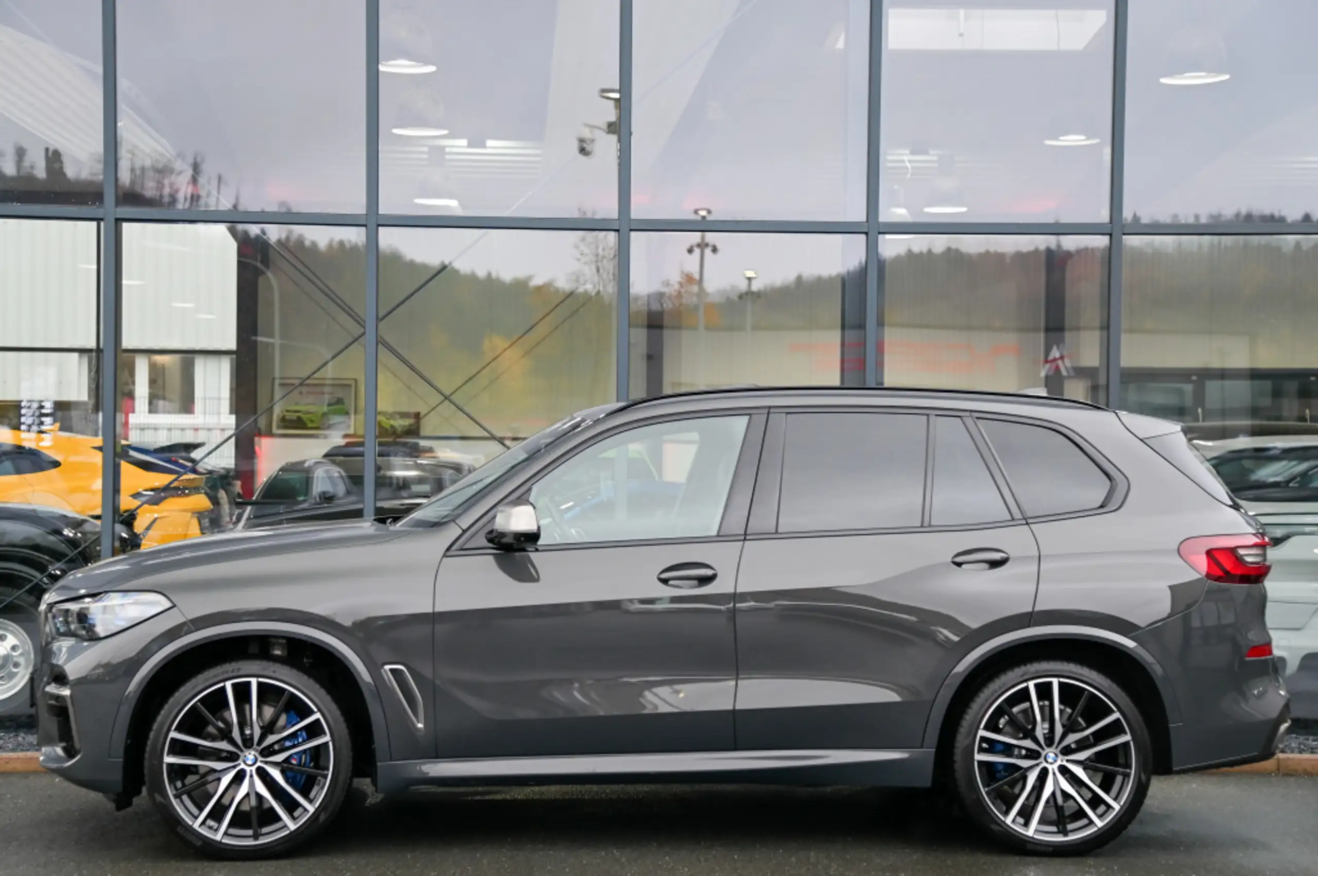 BMW - X5