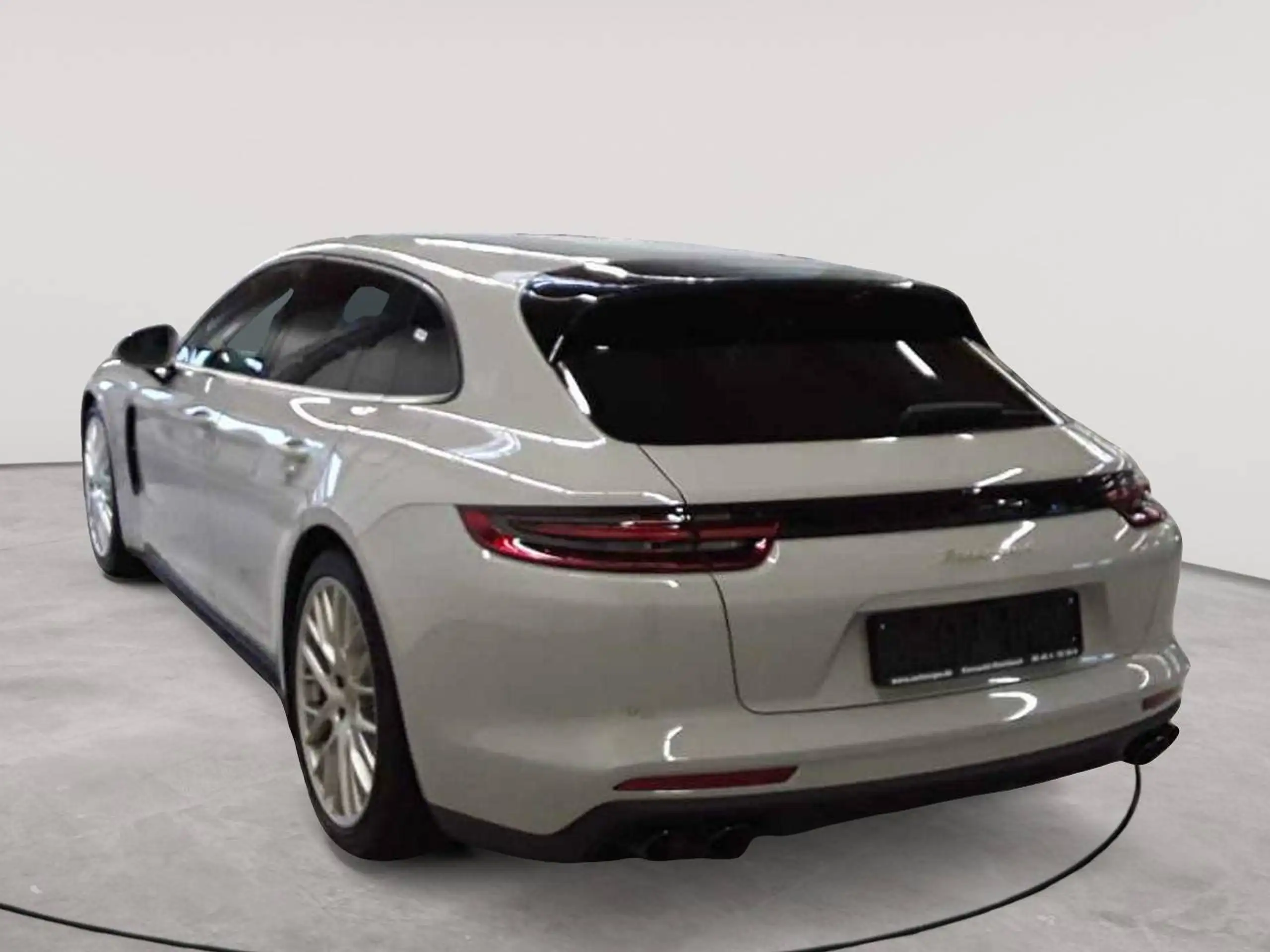 Porsche - Panamera