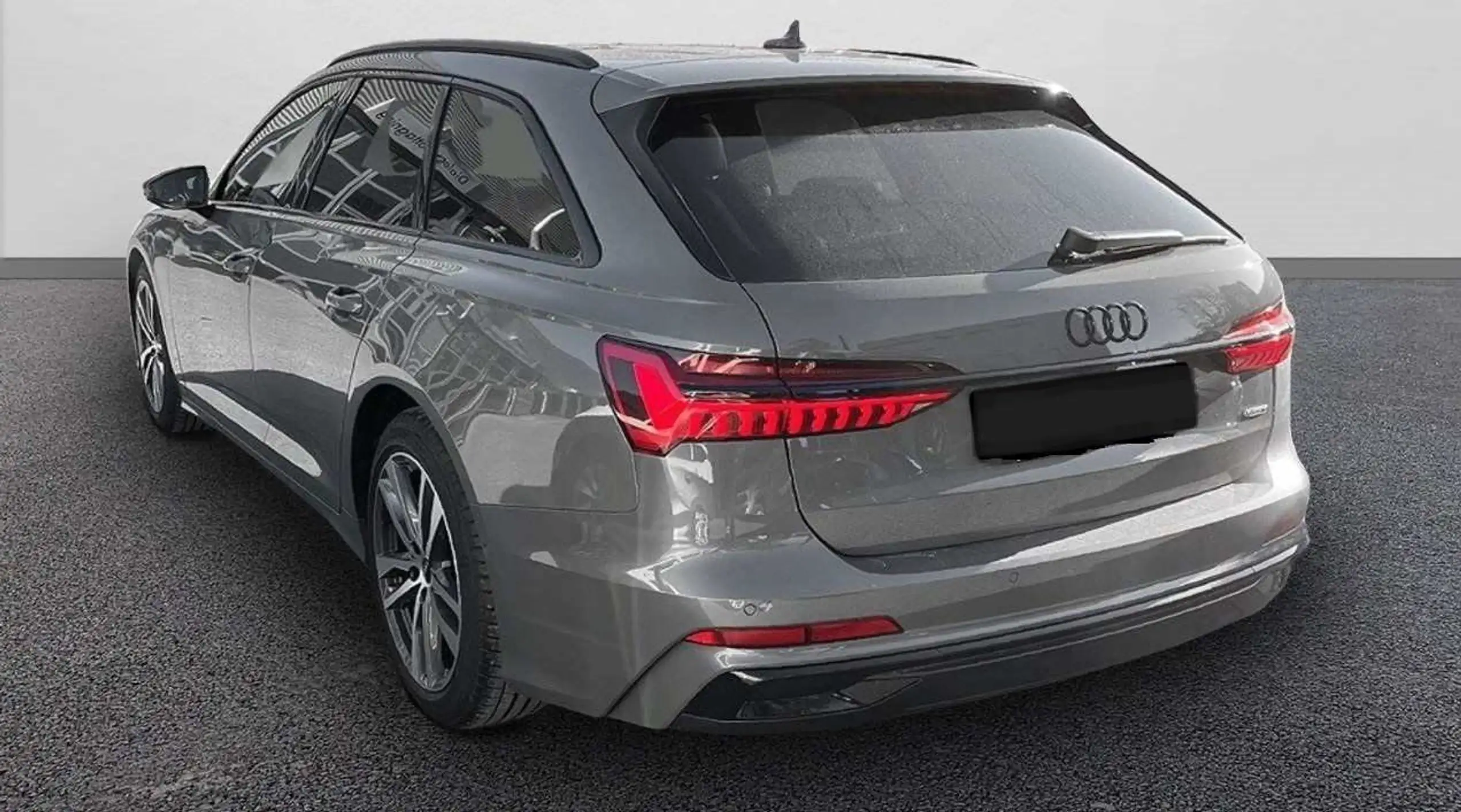 Audi - A6