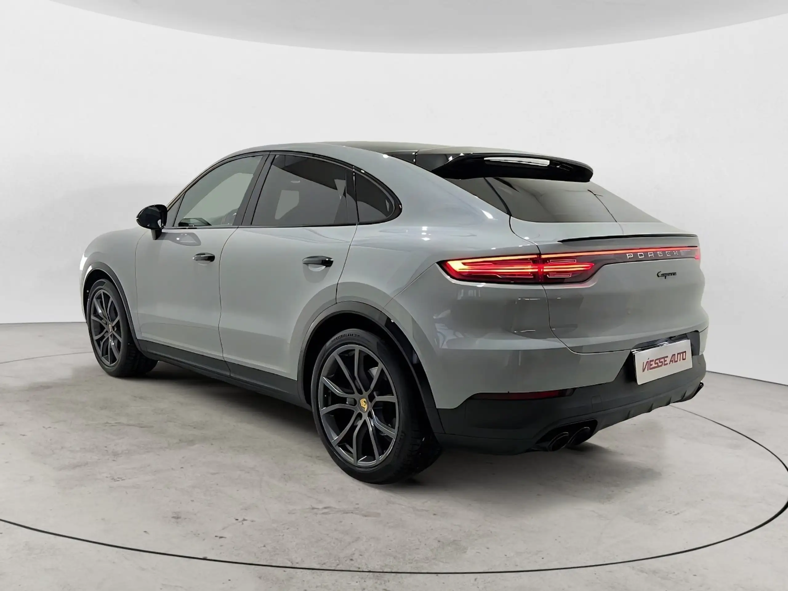 Porsche - Cayenne