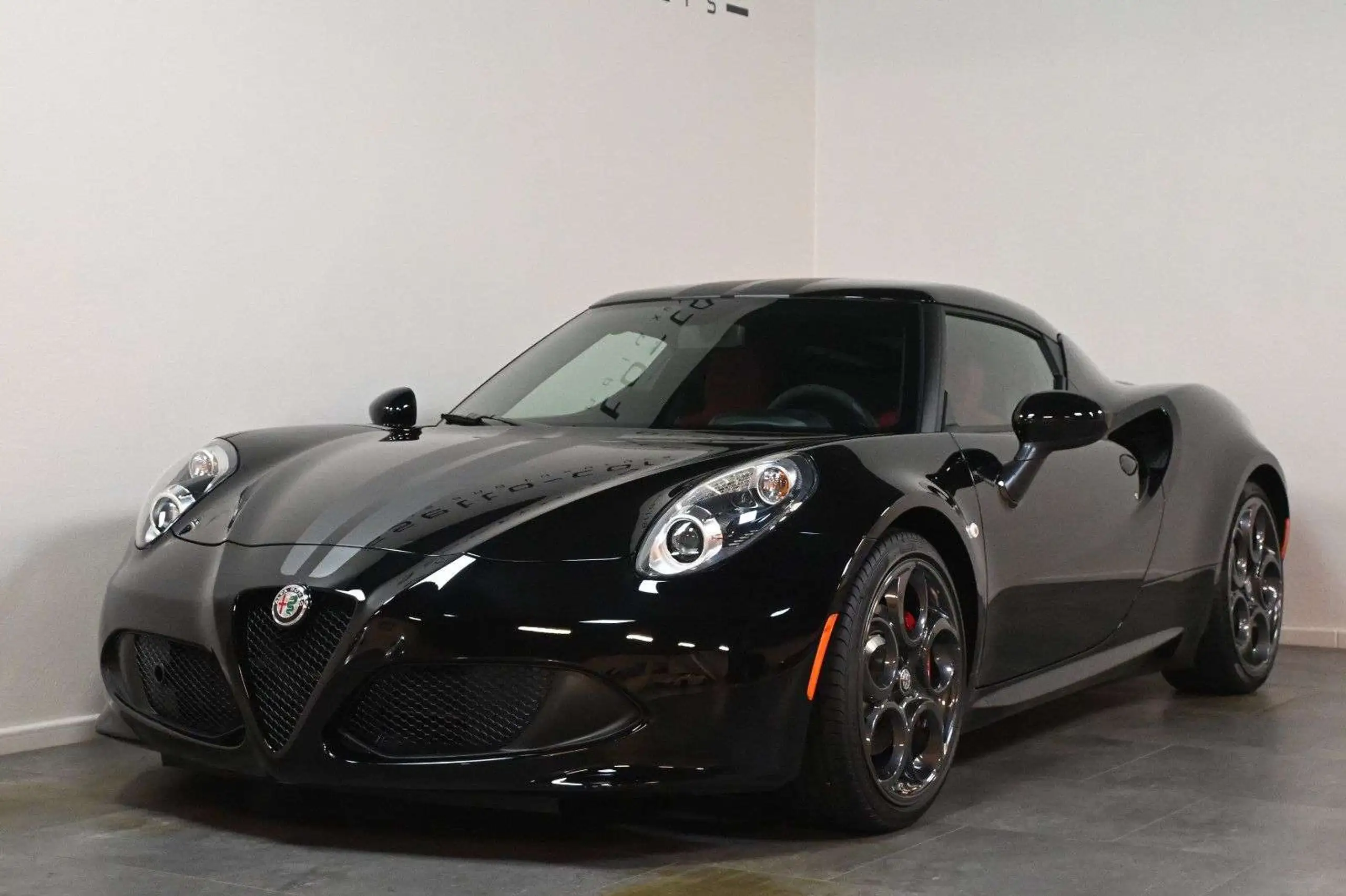 Alfa Romeo - 4C