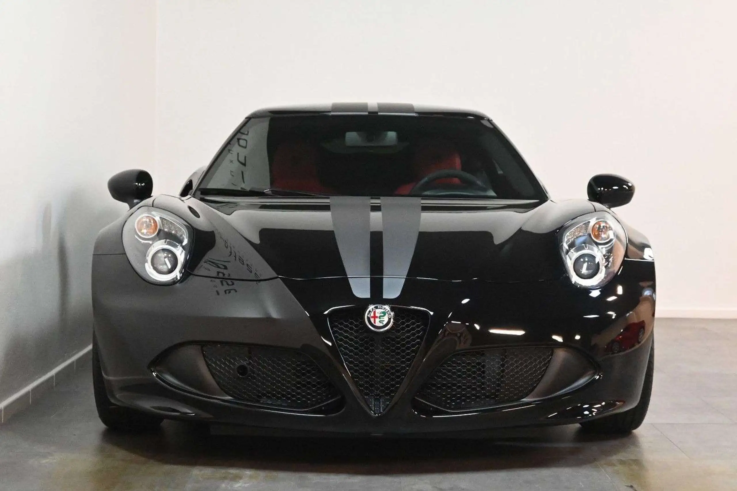 Alfa Romeo - 4C