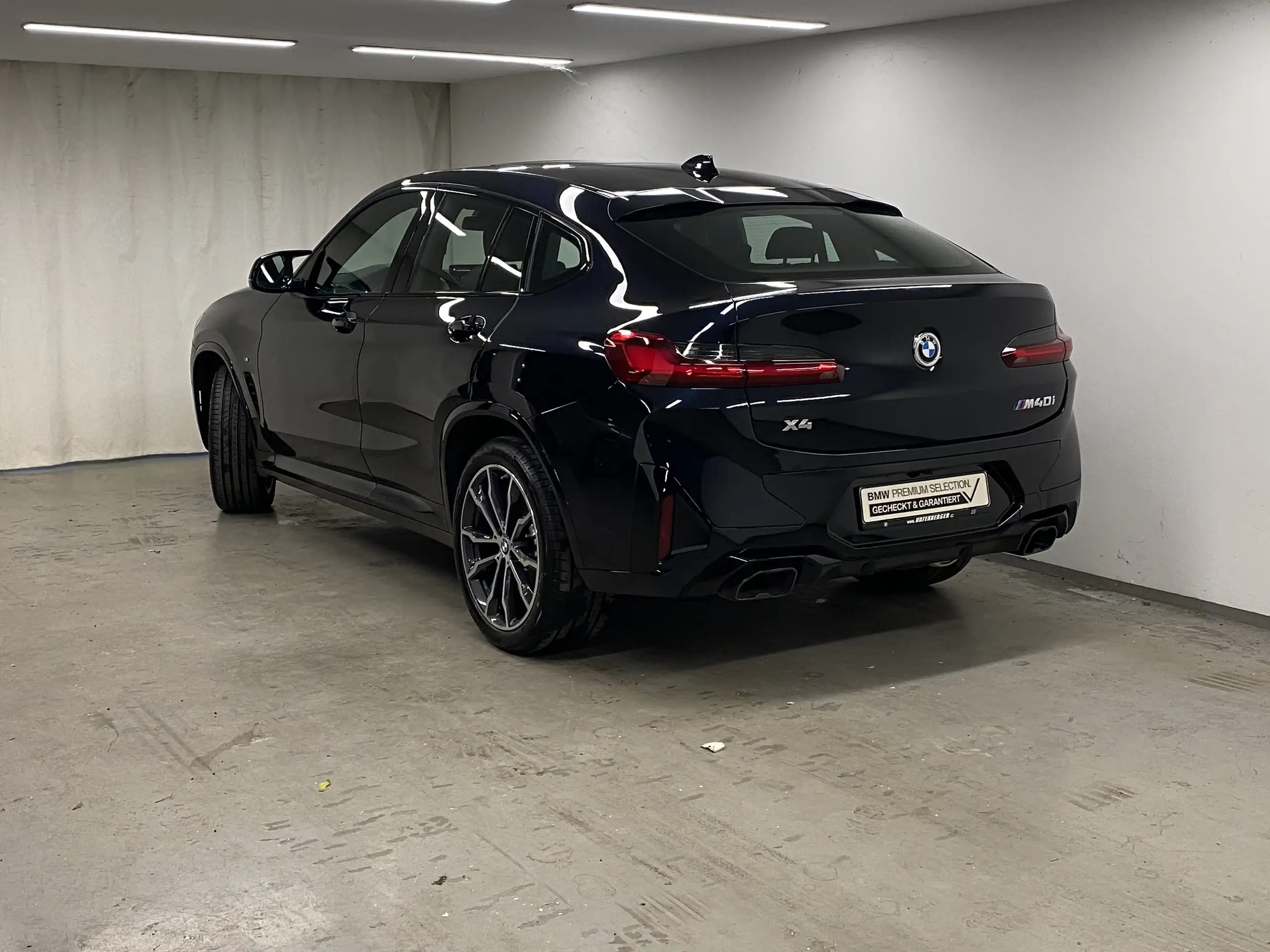 BMW - X4 M