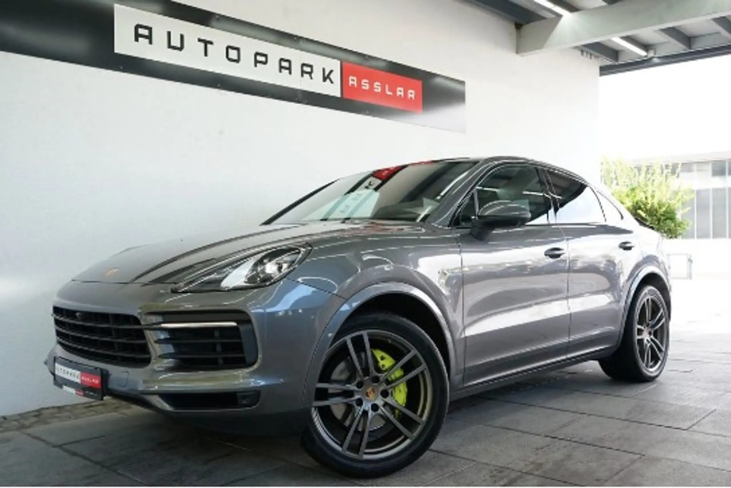 Porsche - Cayenne