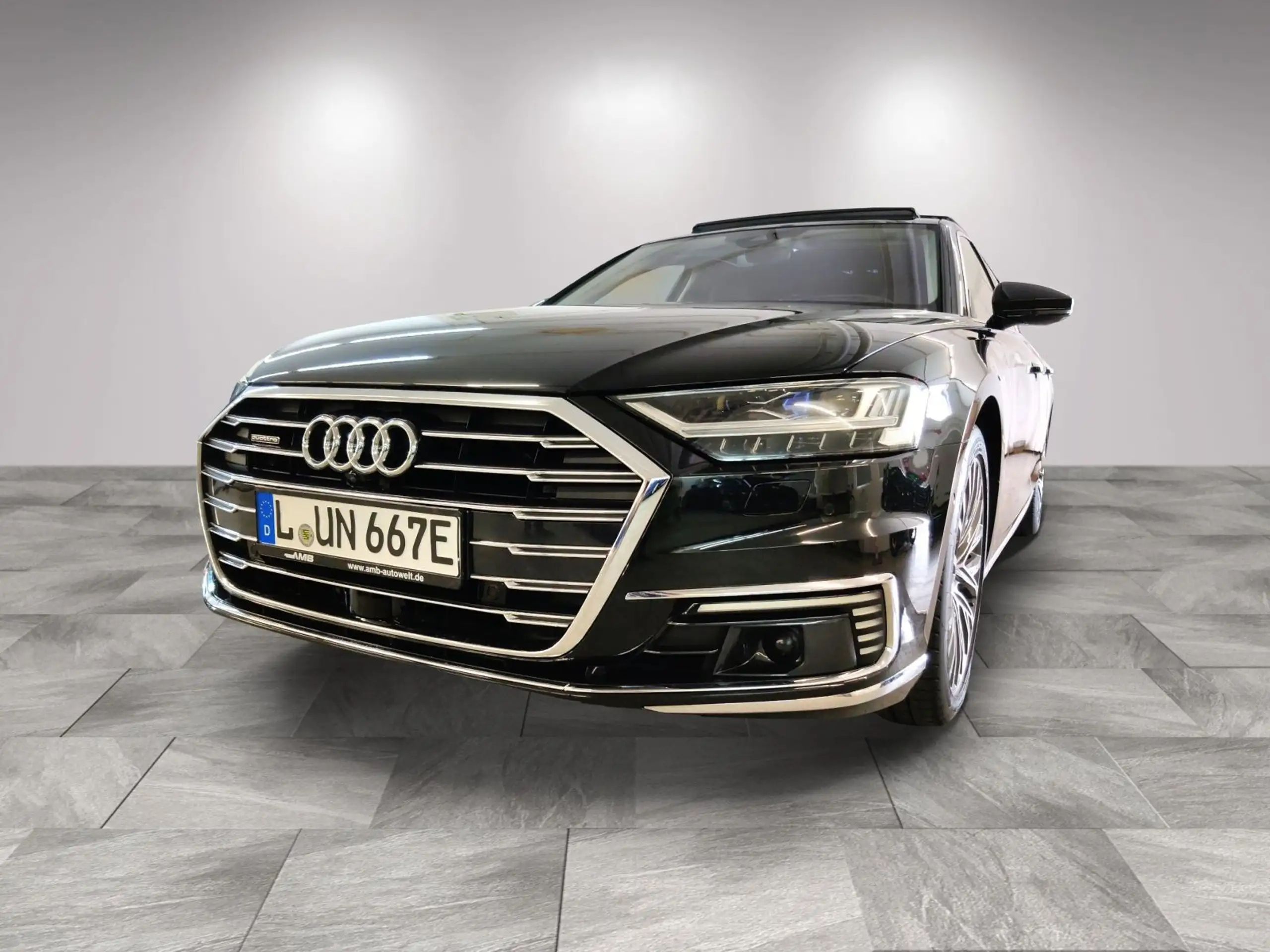 Audi - A8