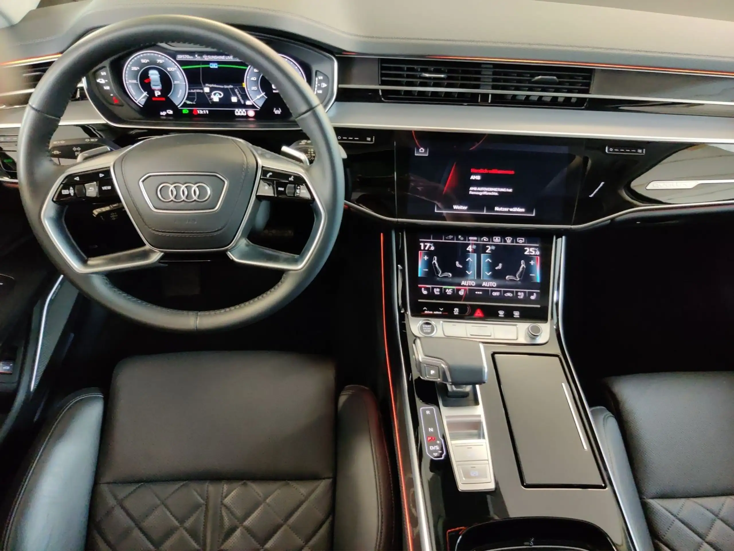 Audi - A8