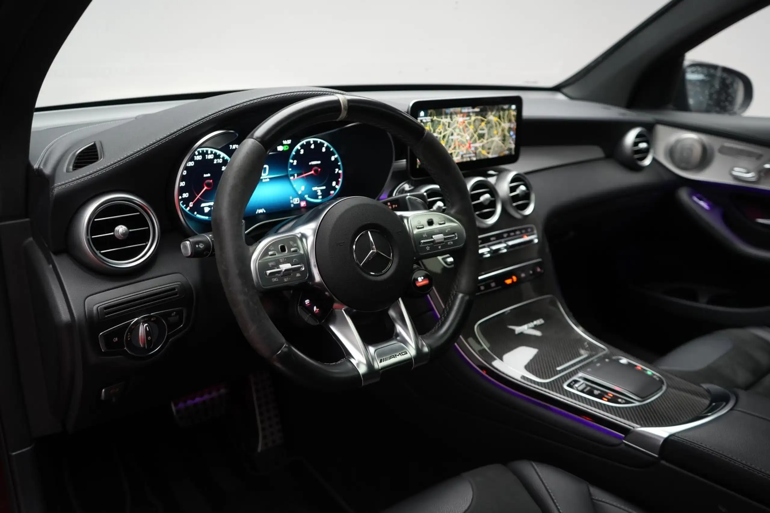 Mercedes-Benz - GLC 63 AMG