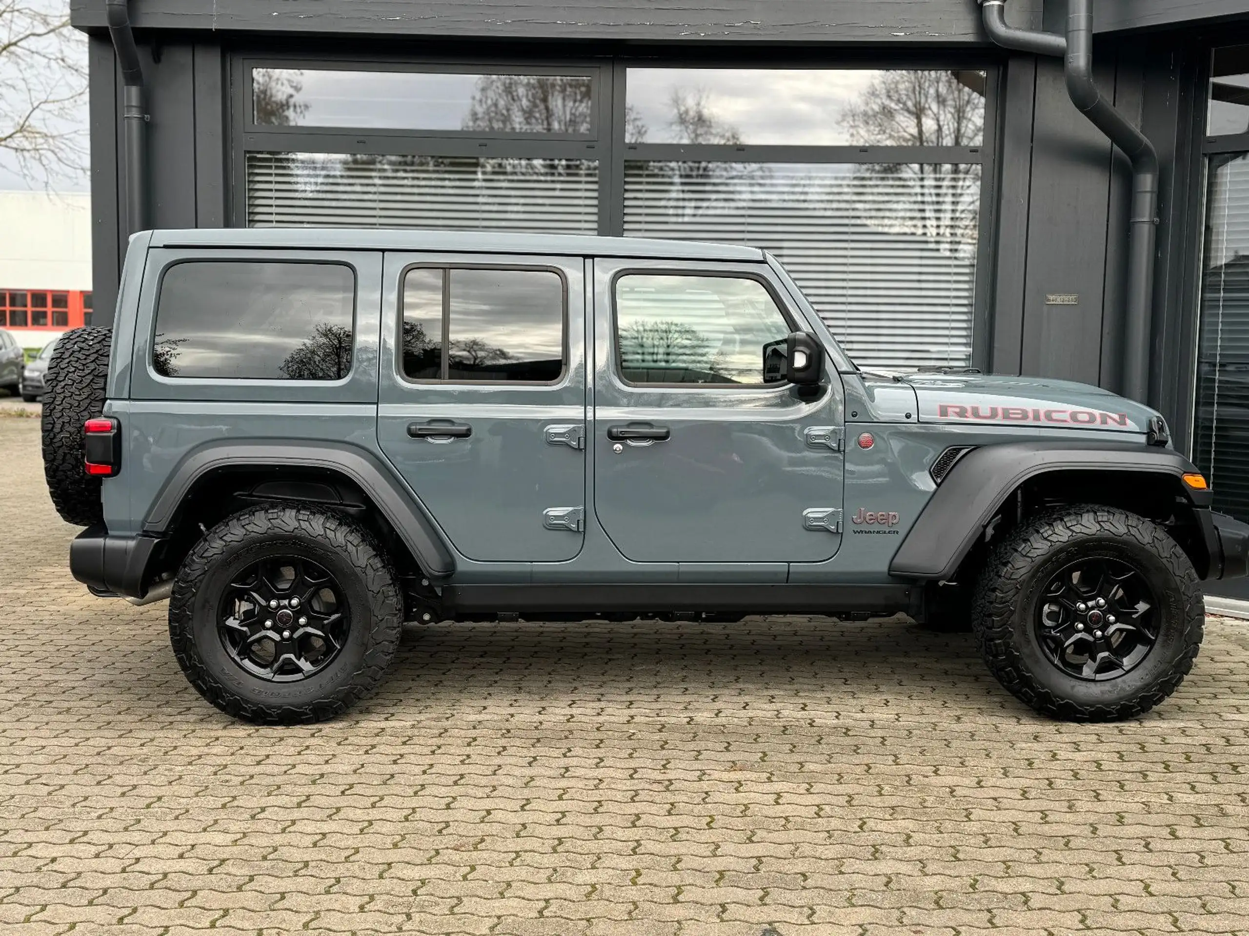 Jeep - Wrangler