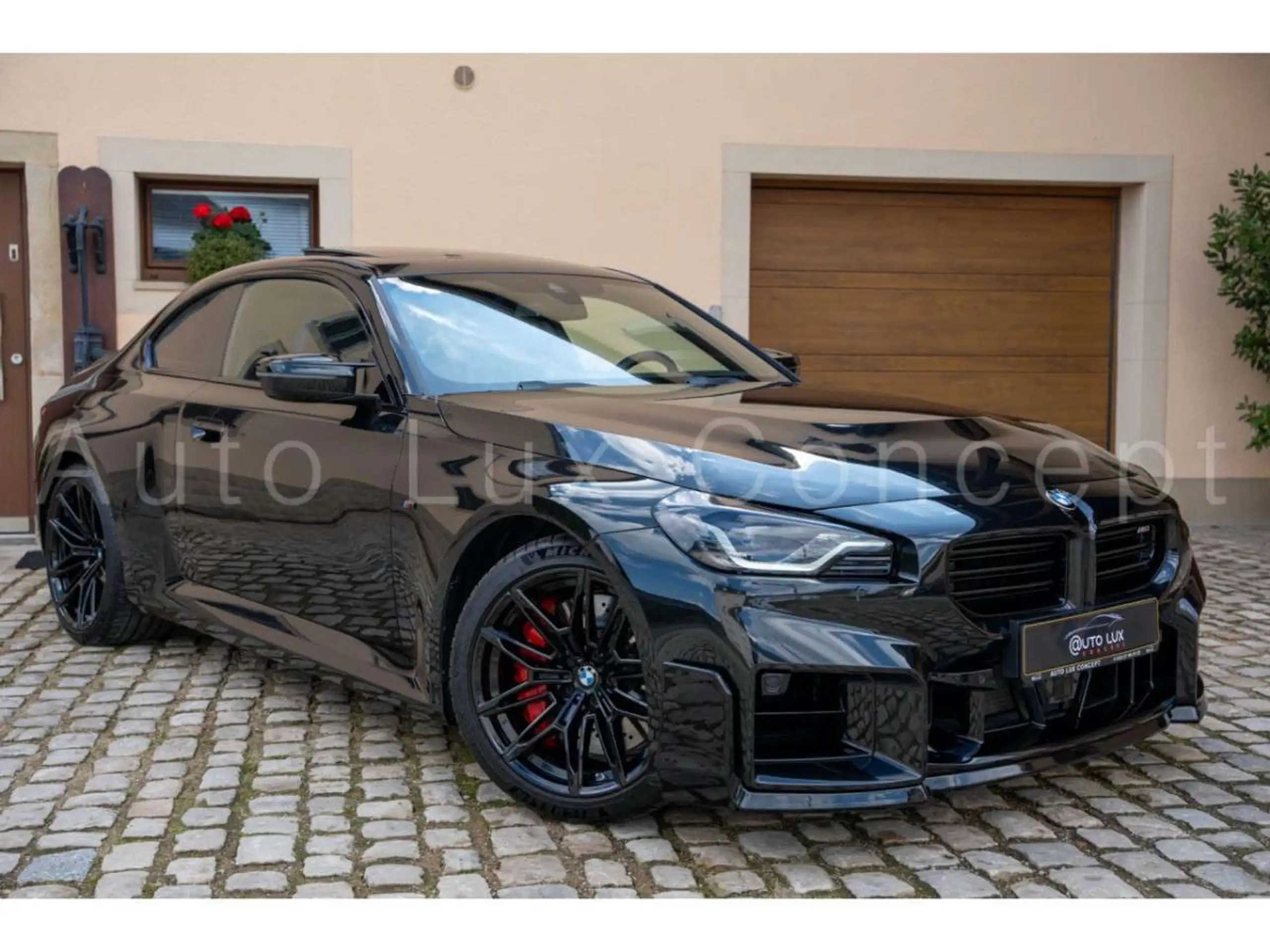 BMW - M2