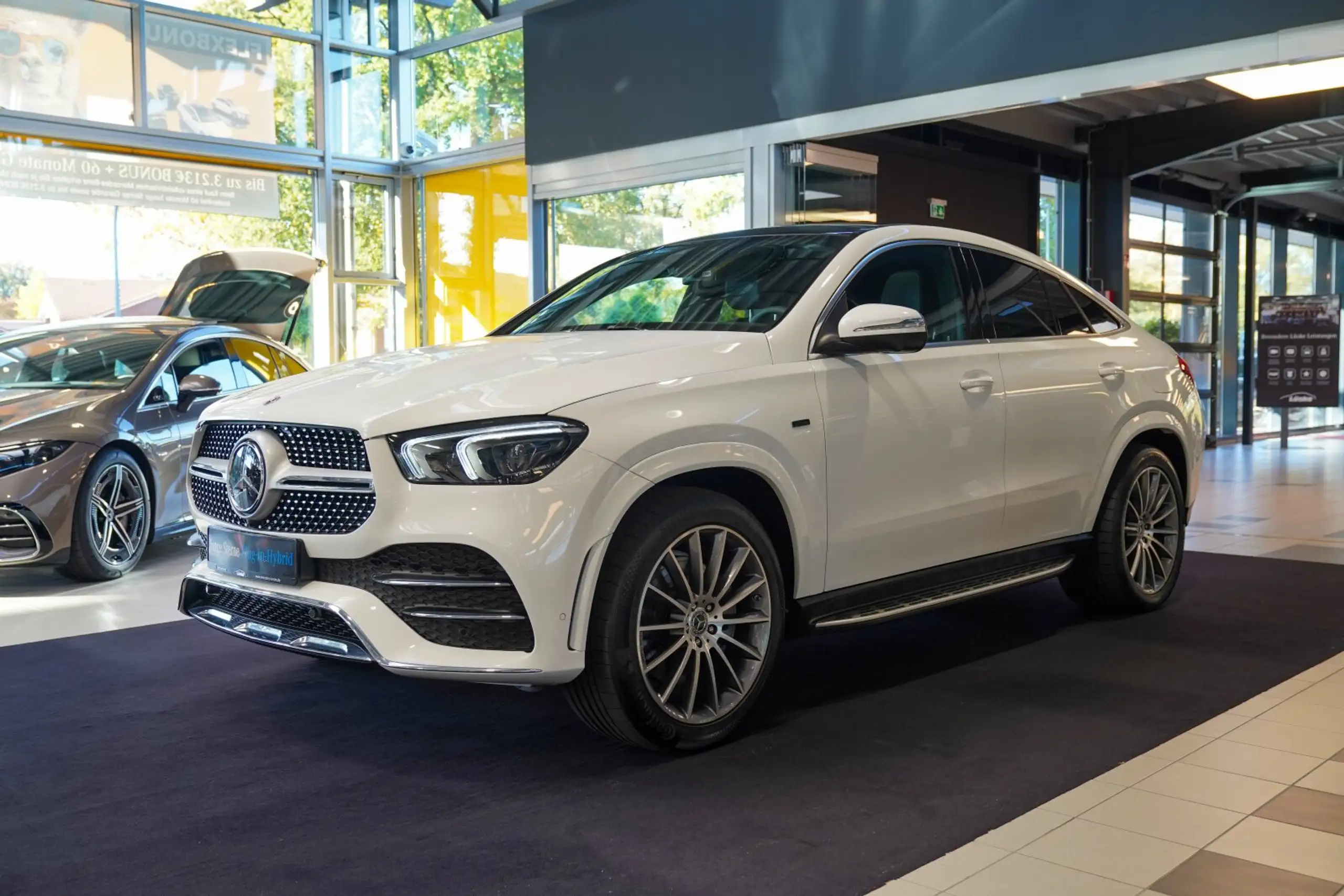 Mercedes-Benz - GLE 350