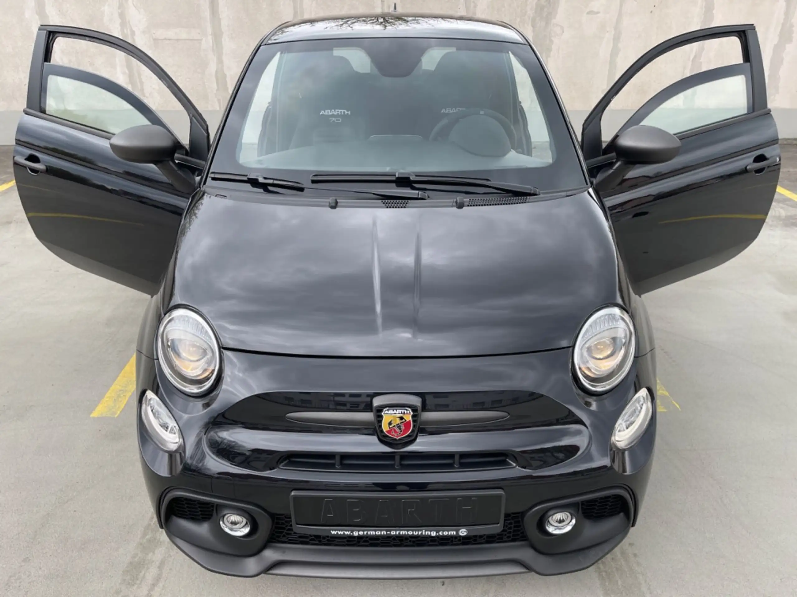 Abarth - 695