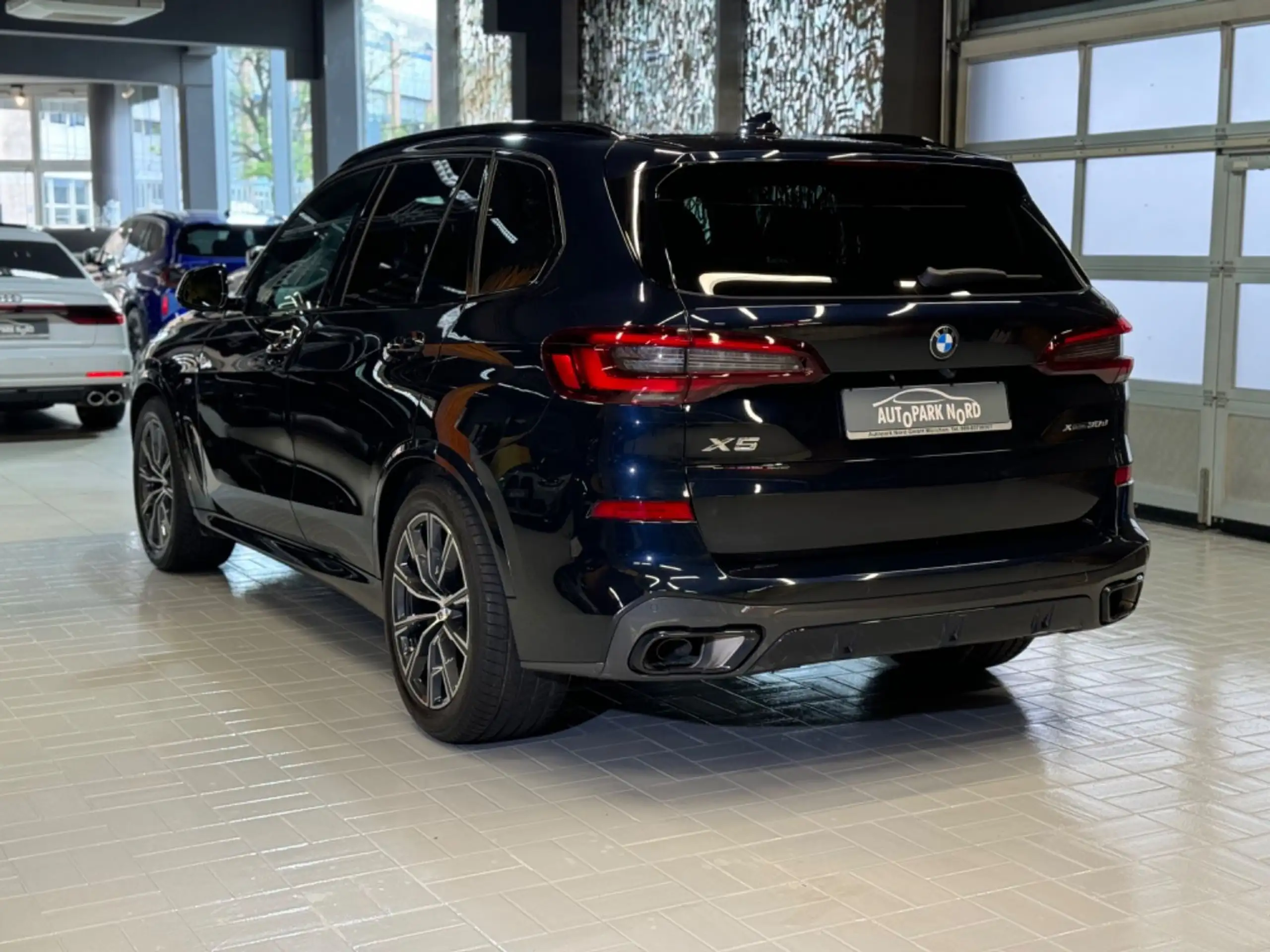 BMW - X5