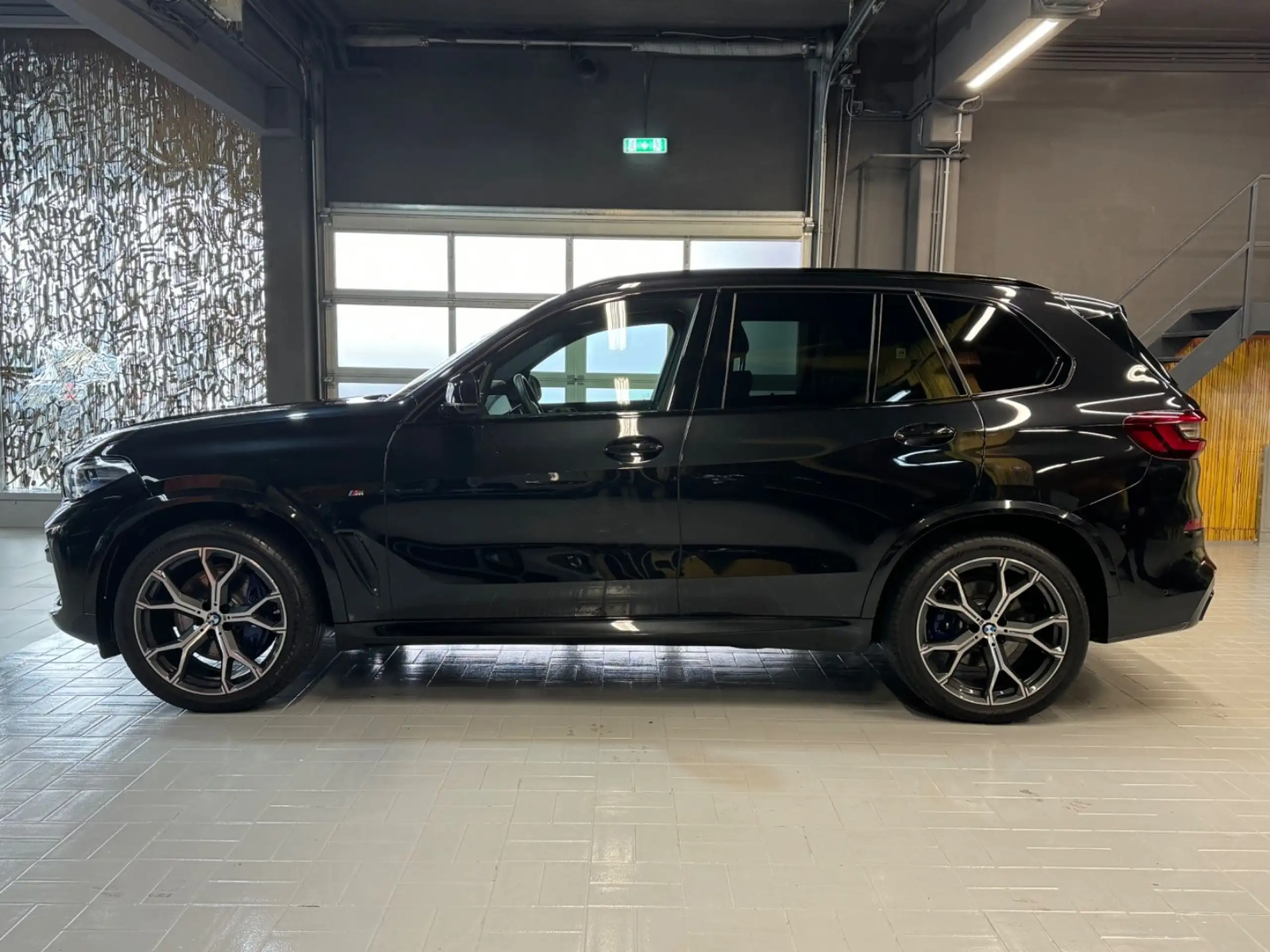 BMW - X5