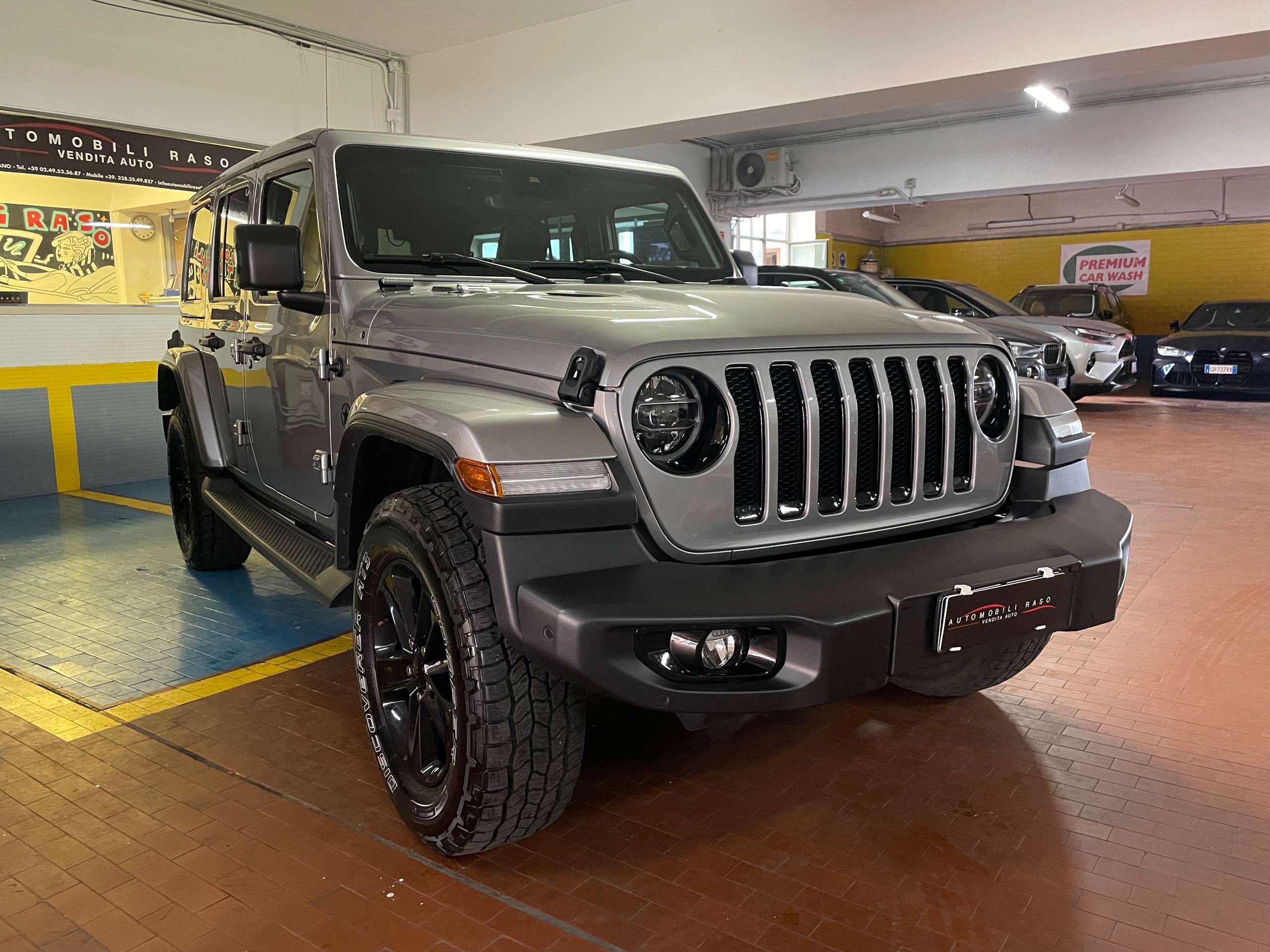 Jeep - Wrangler