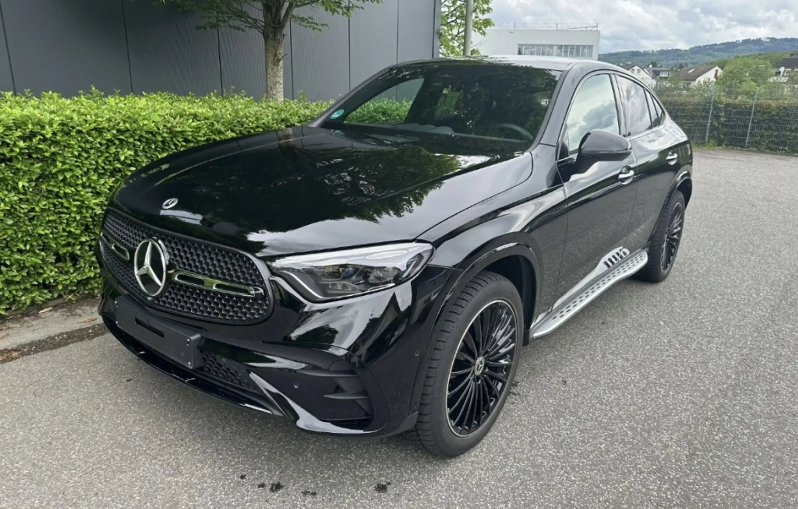 Mercedes-Benz - GLC 300