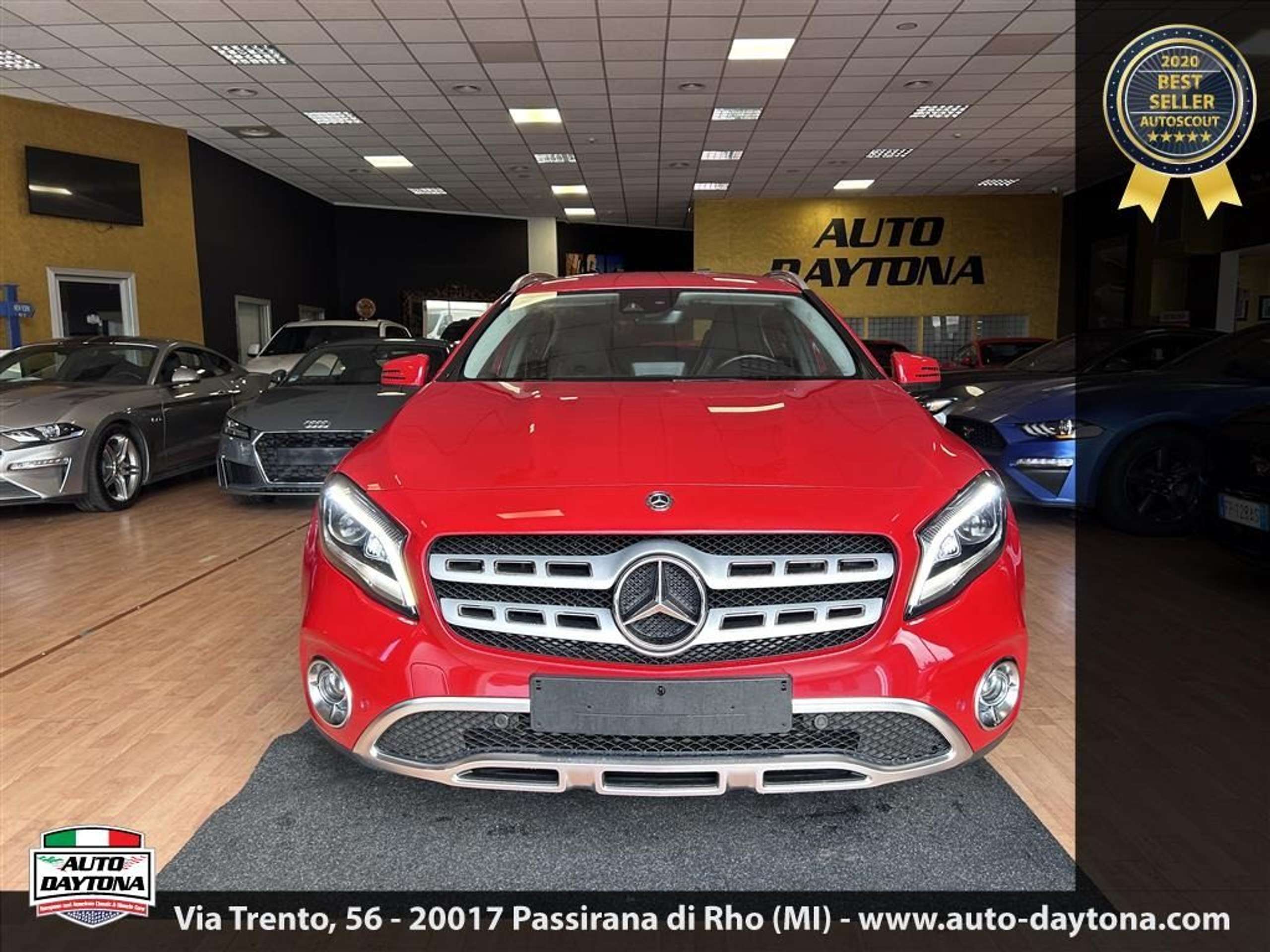 Mercedes-Benz - GLA 250