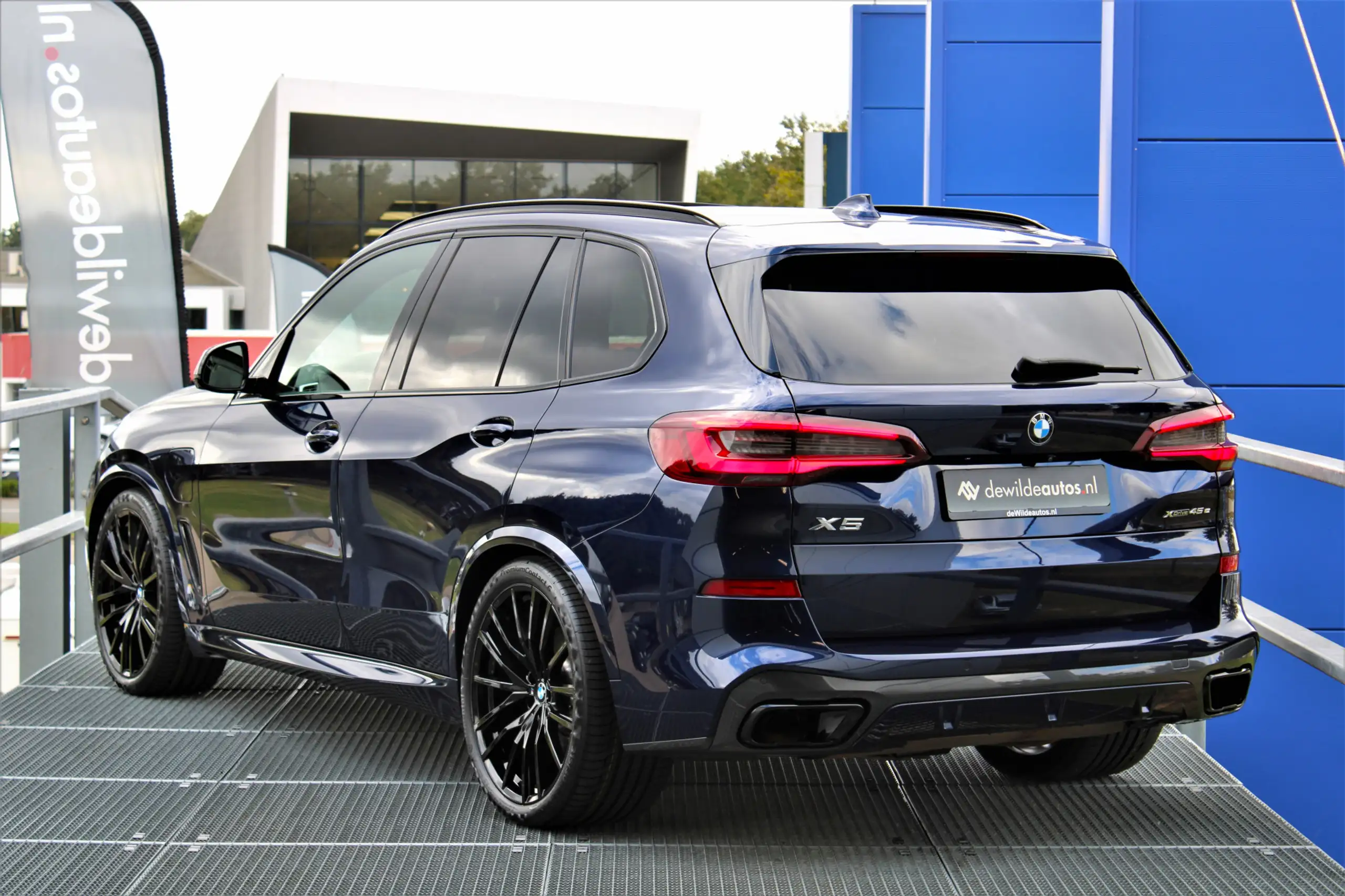 BMW - X5