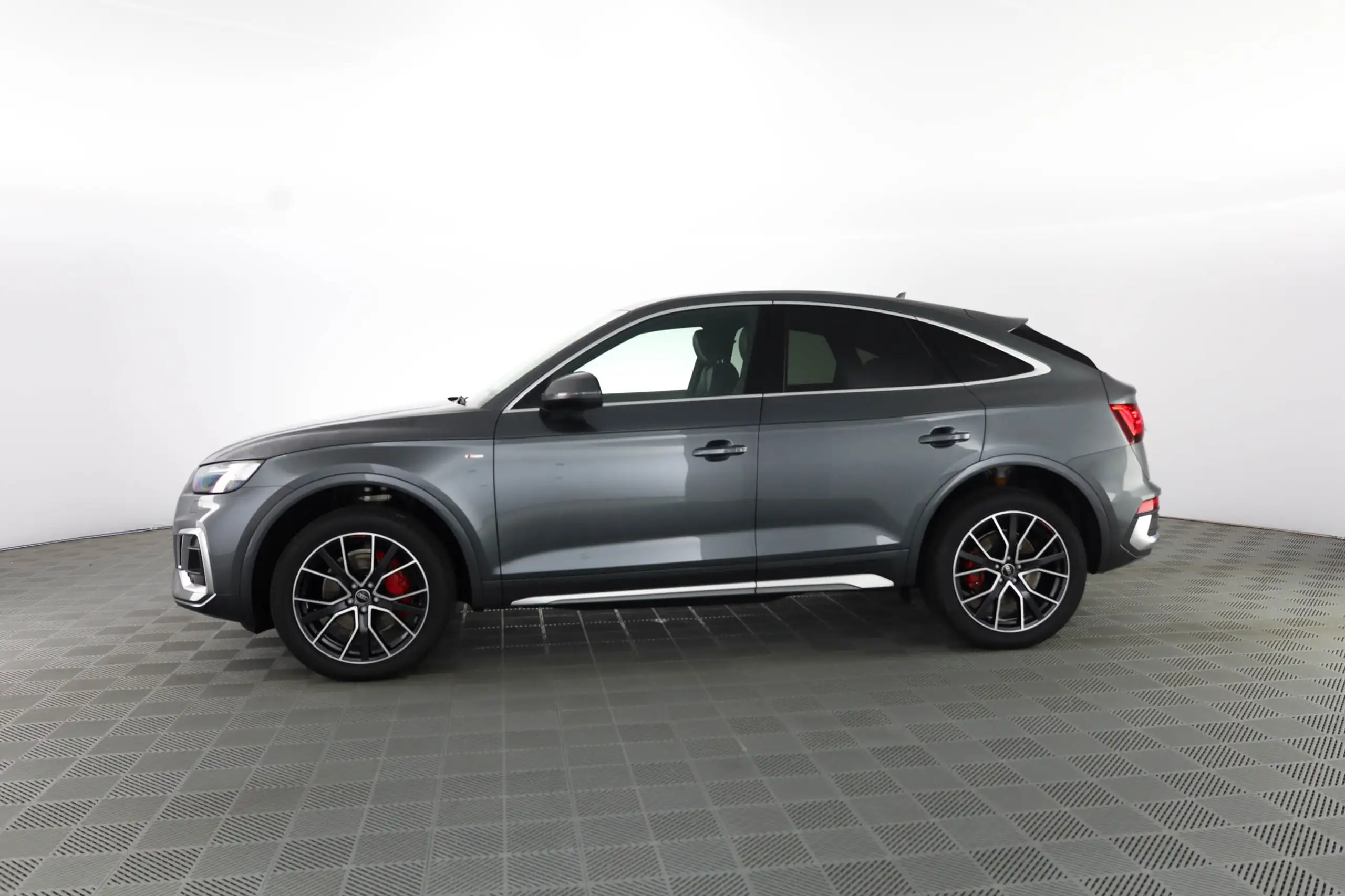 Audi - Q5